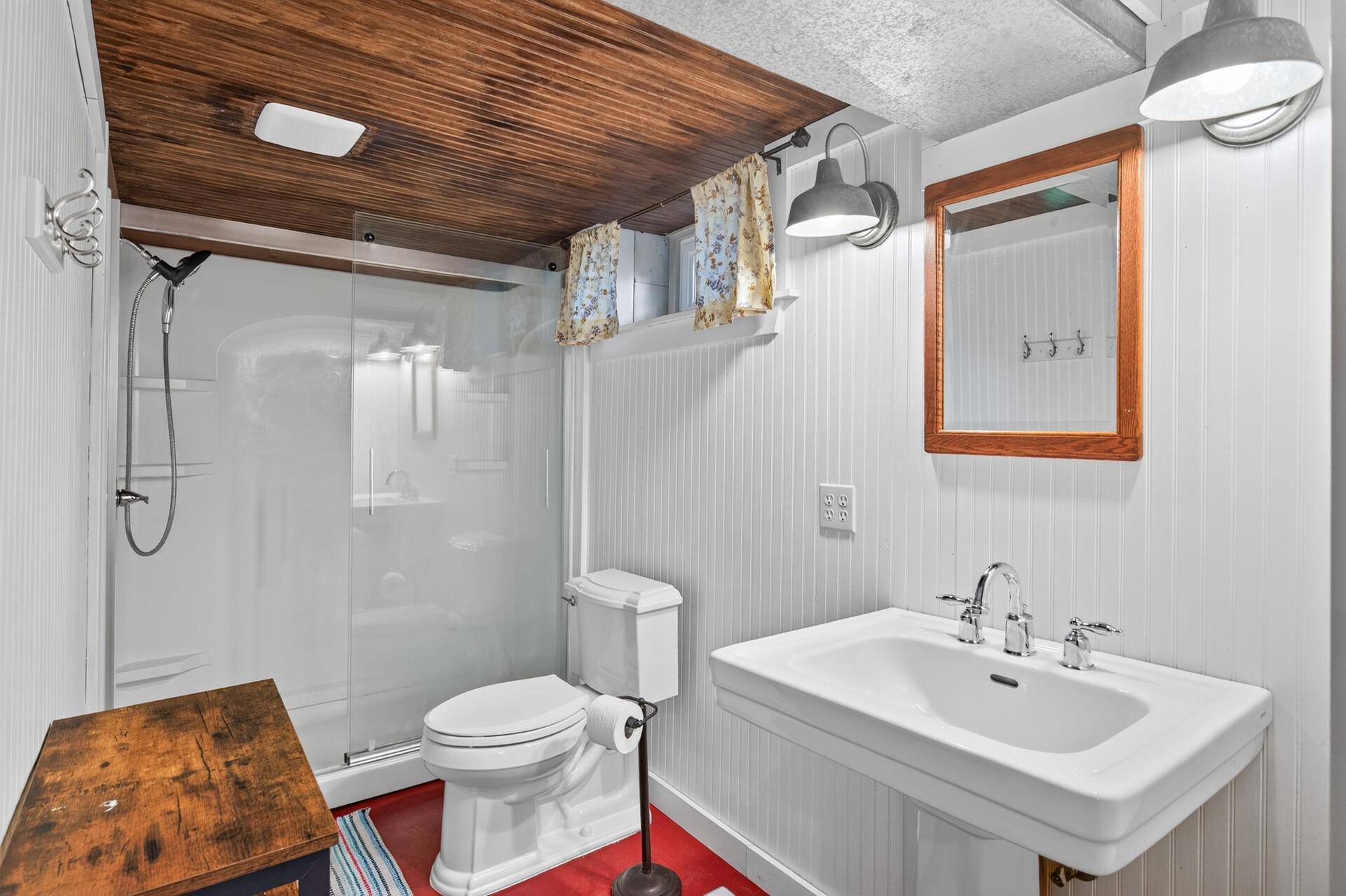 1100 Cartway Road Property Photo 38