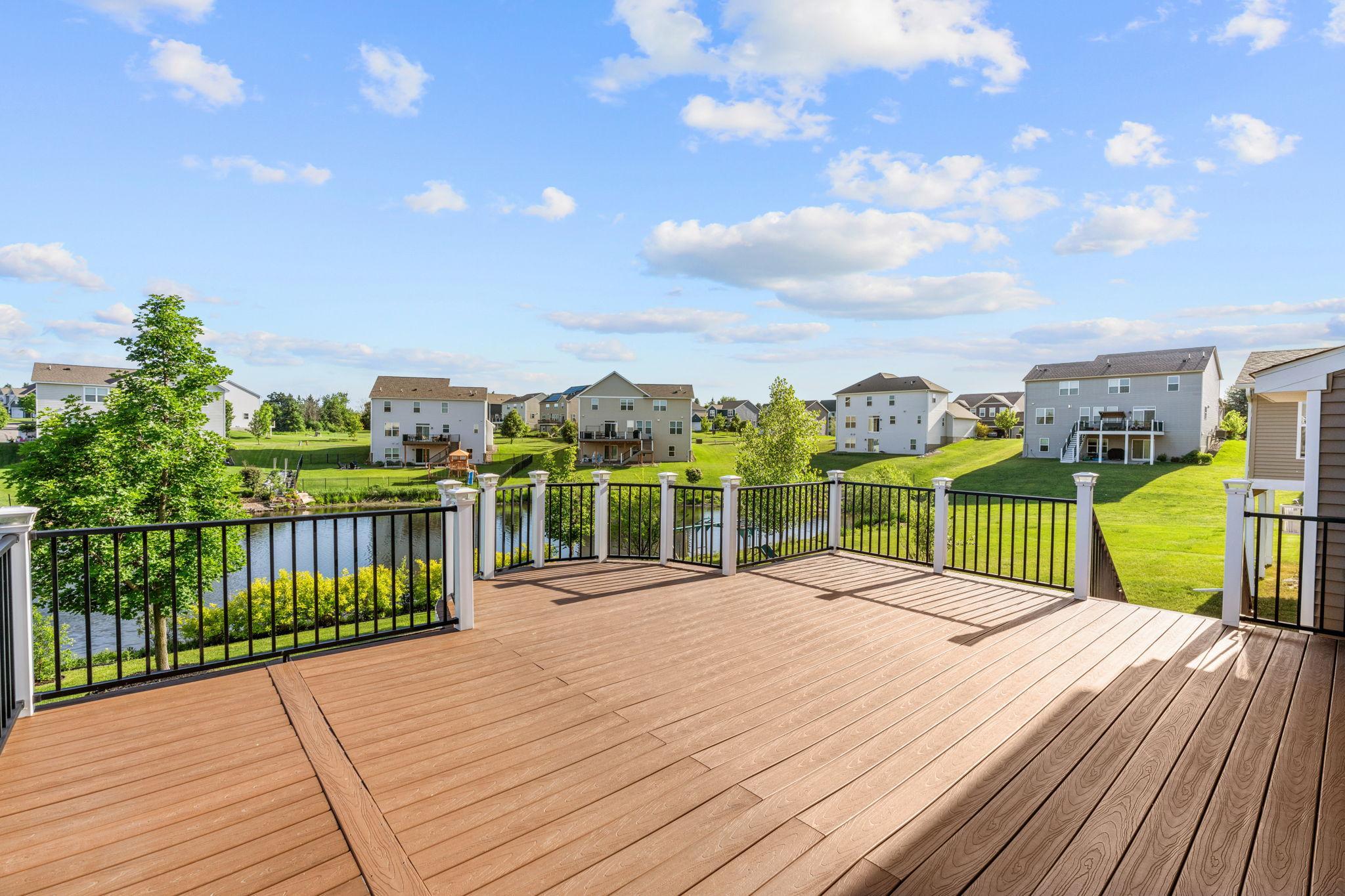 16115 57th Place N Property Photo 11
