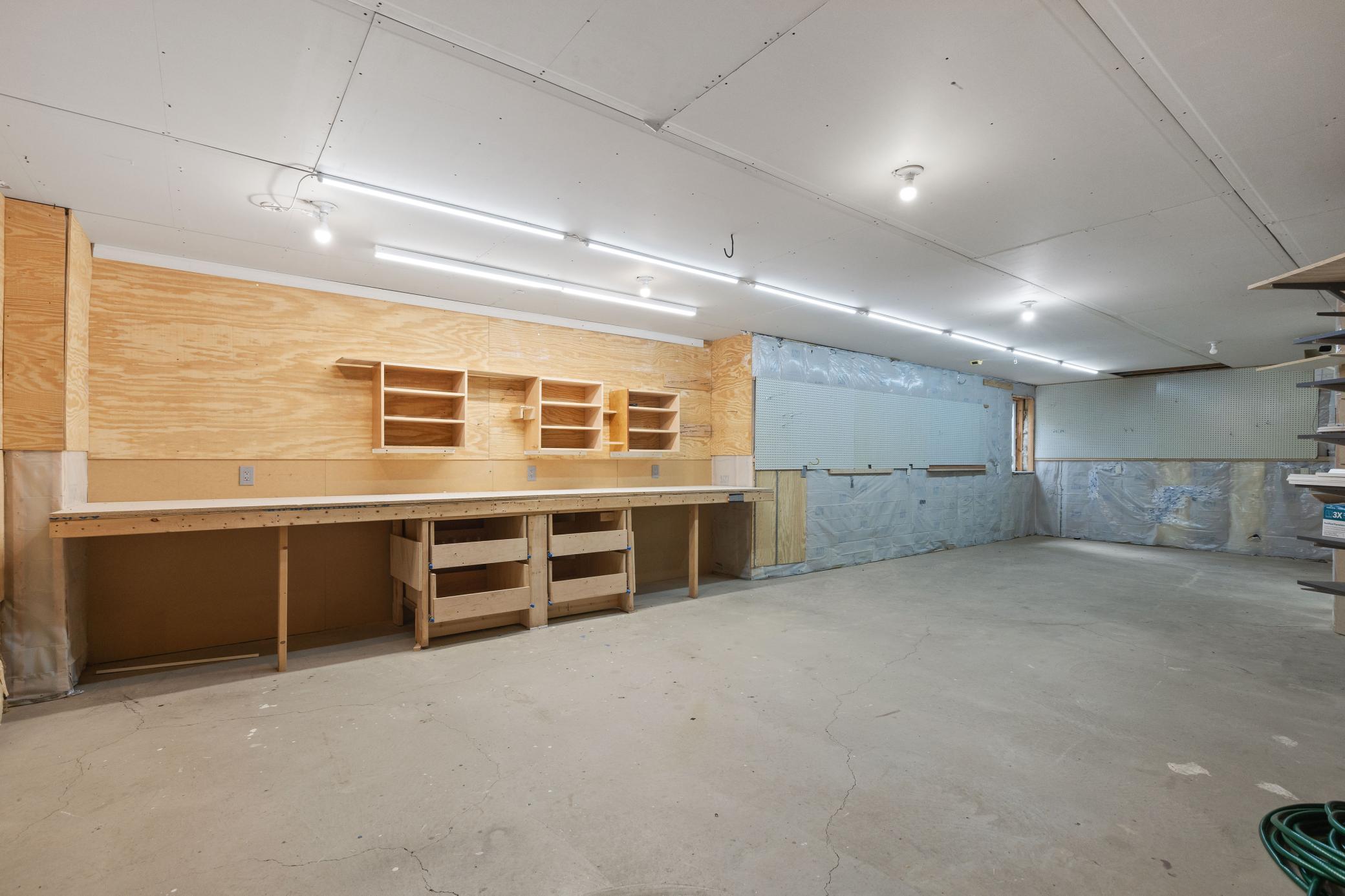 1067 Pioneer Road Property Photo 42