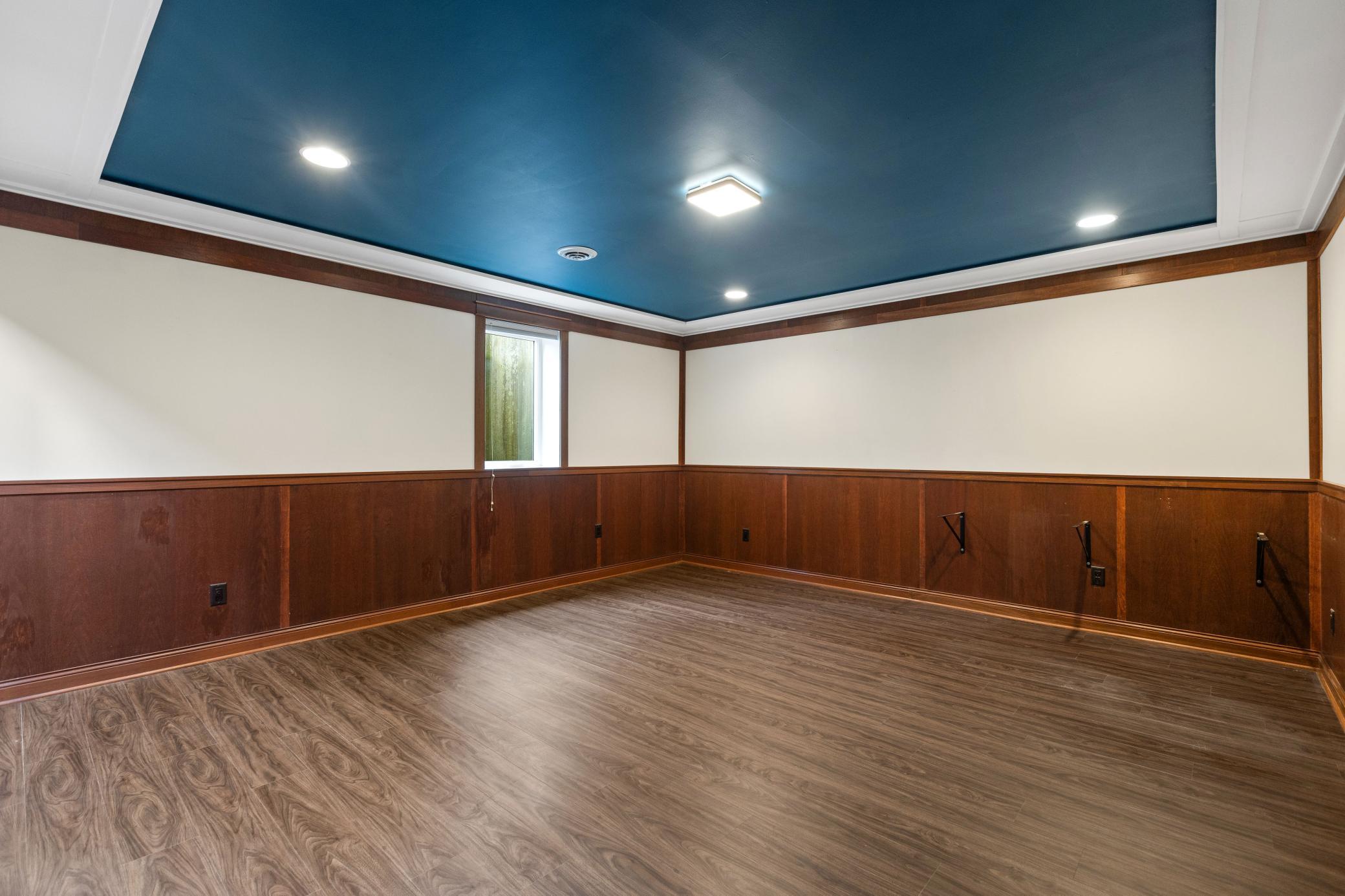 1067 Pioneer Road Property Photo 43