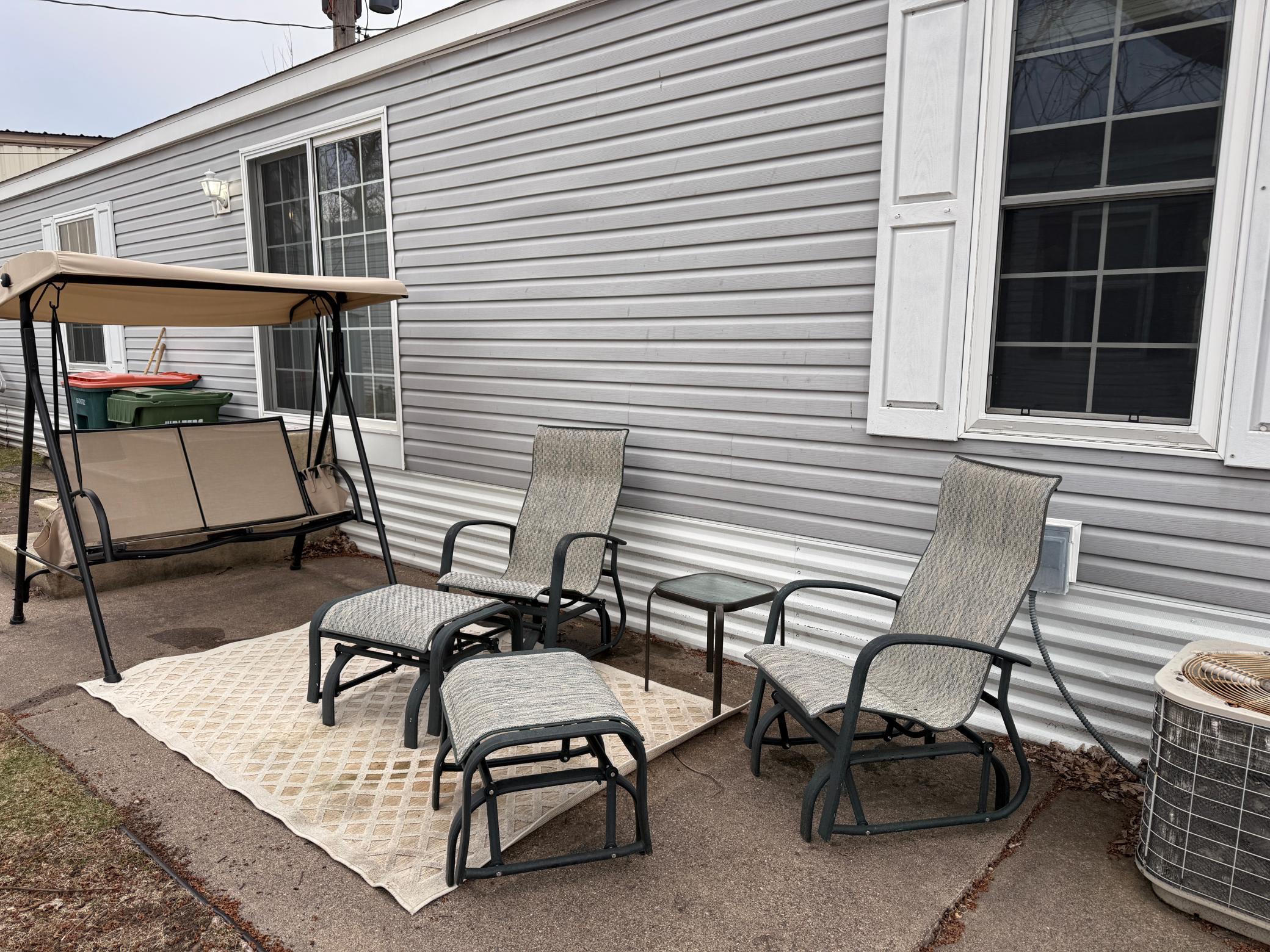 1341 104th Lane Ne Property Photo 2