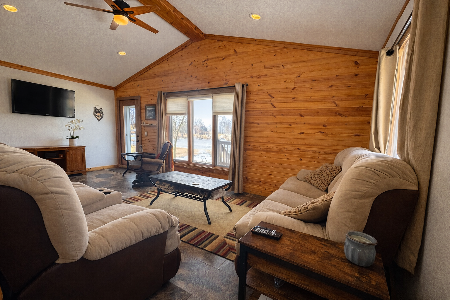 13150 Maple Circle Drive Se Property Photo 4