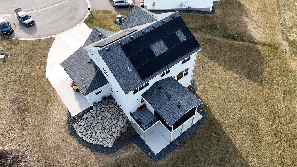 2120 Violet Lane Property Photo 2
