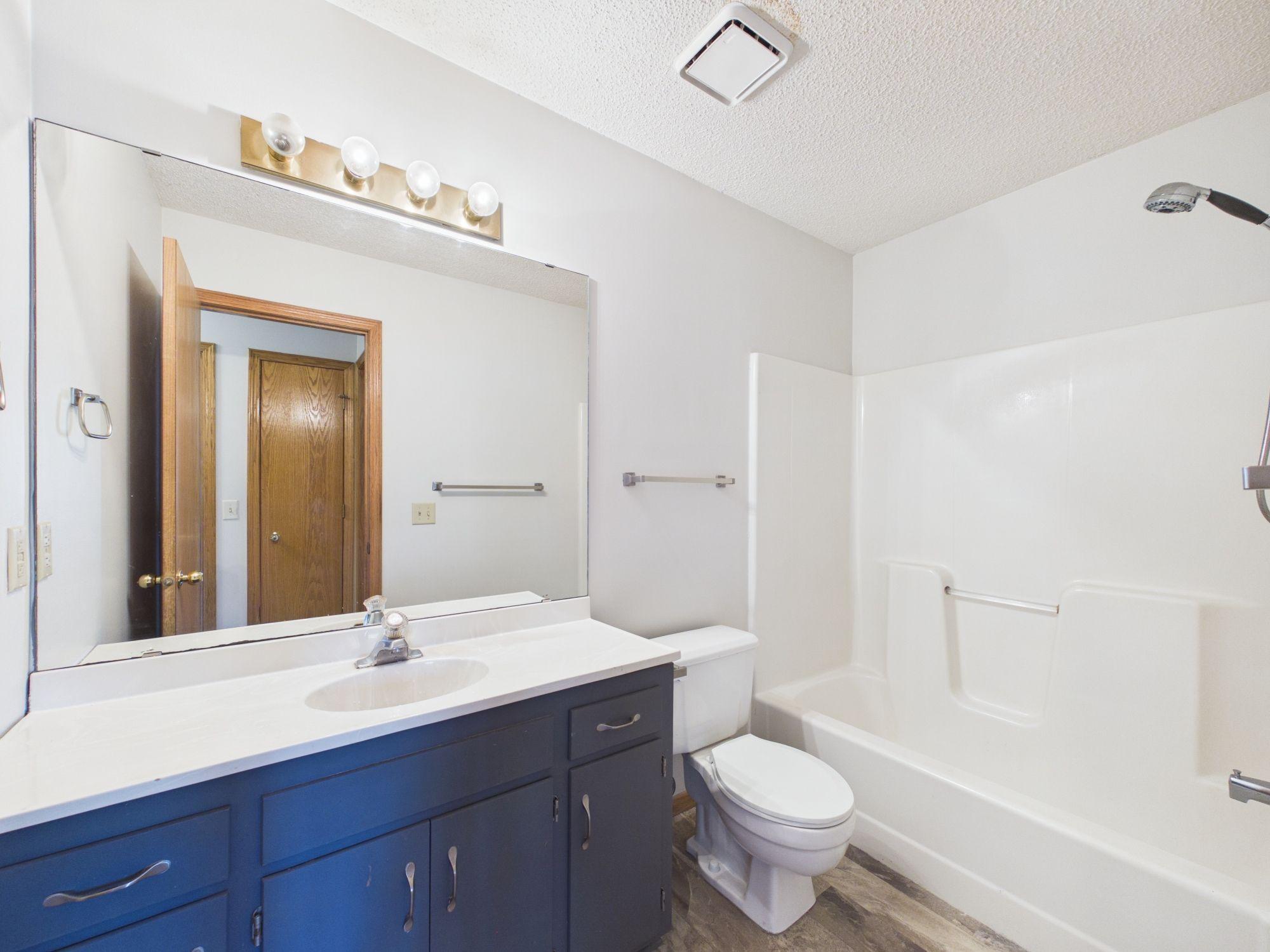 14264 Glencove Path Property Photo 11