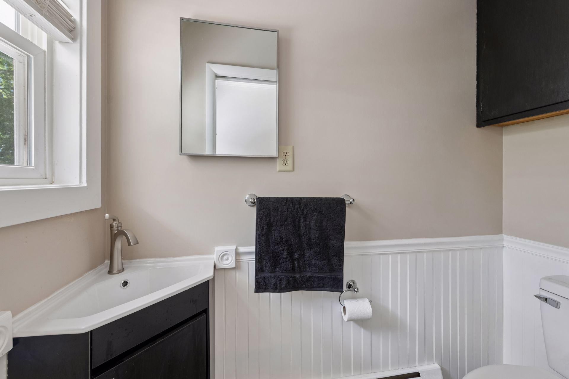 4569 Shoreline Drive Property Photo 10