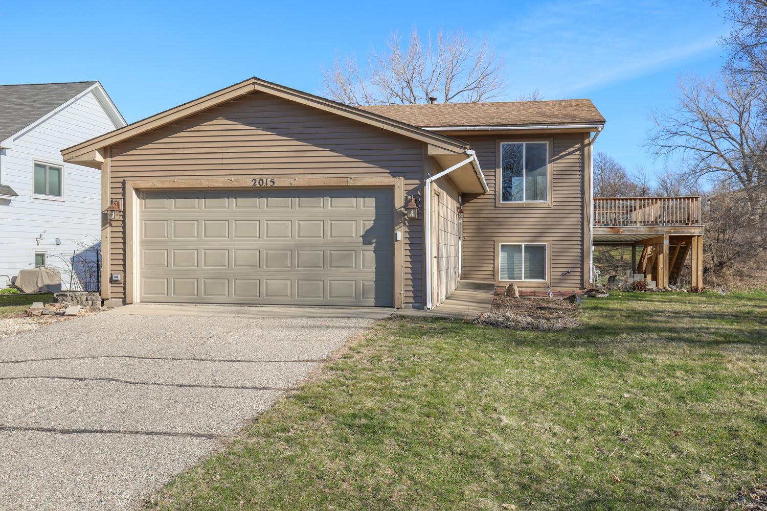 2015 Heritage Drive Property Photo 1
