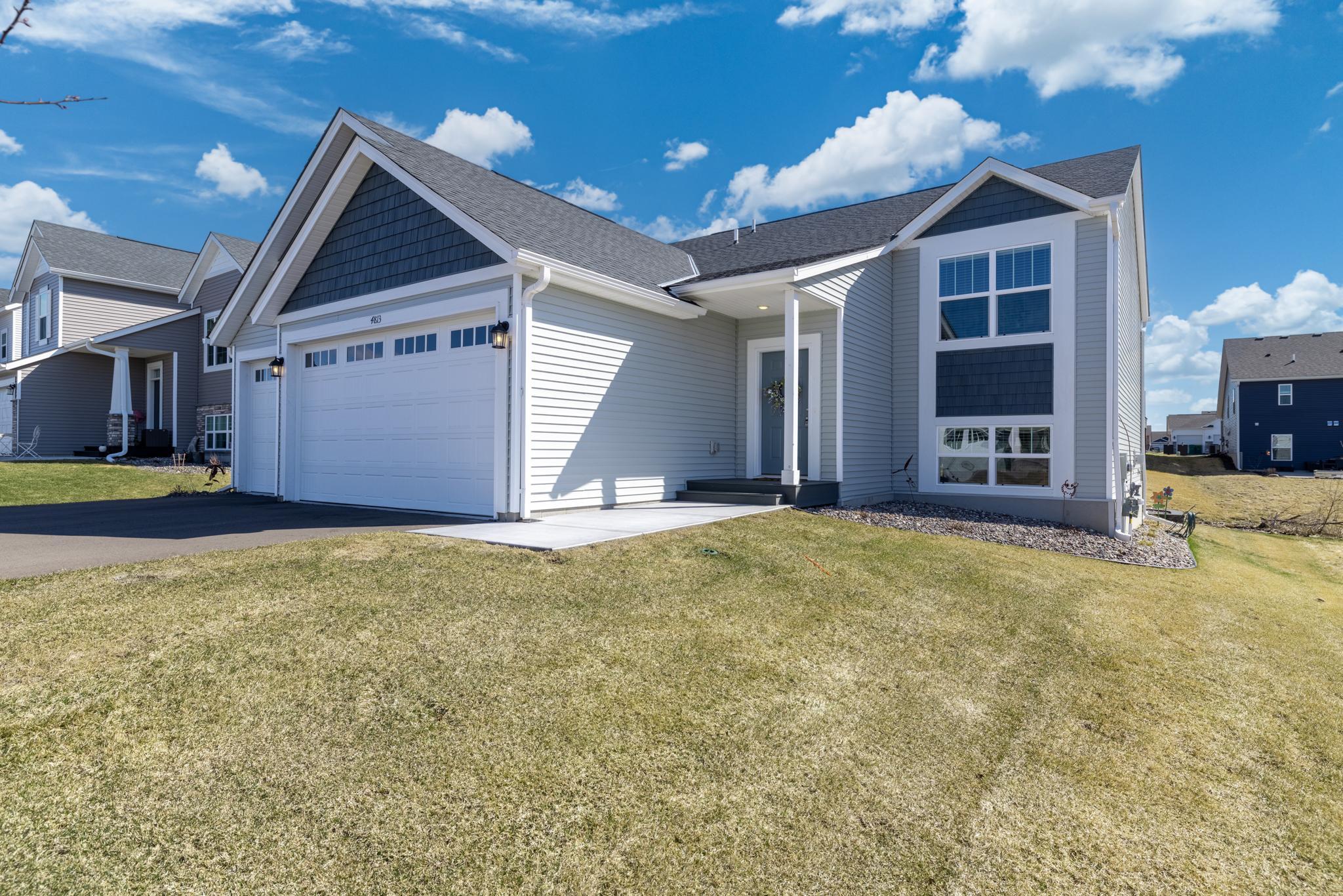 4813 162nd Way N Property Photo 4