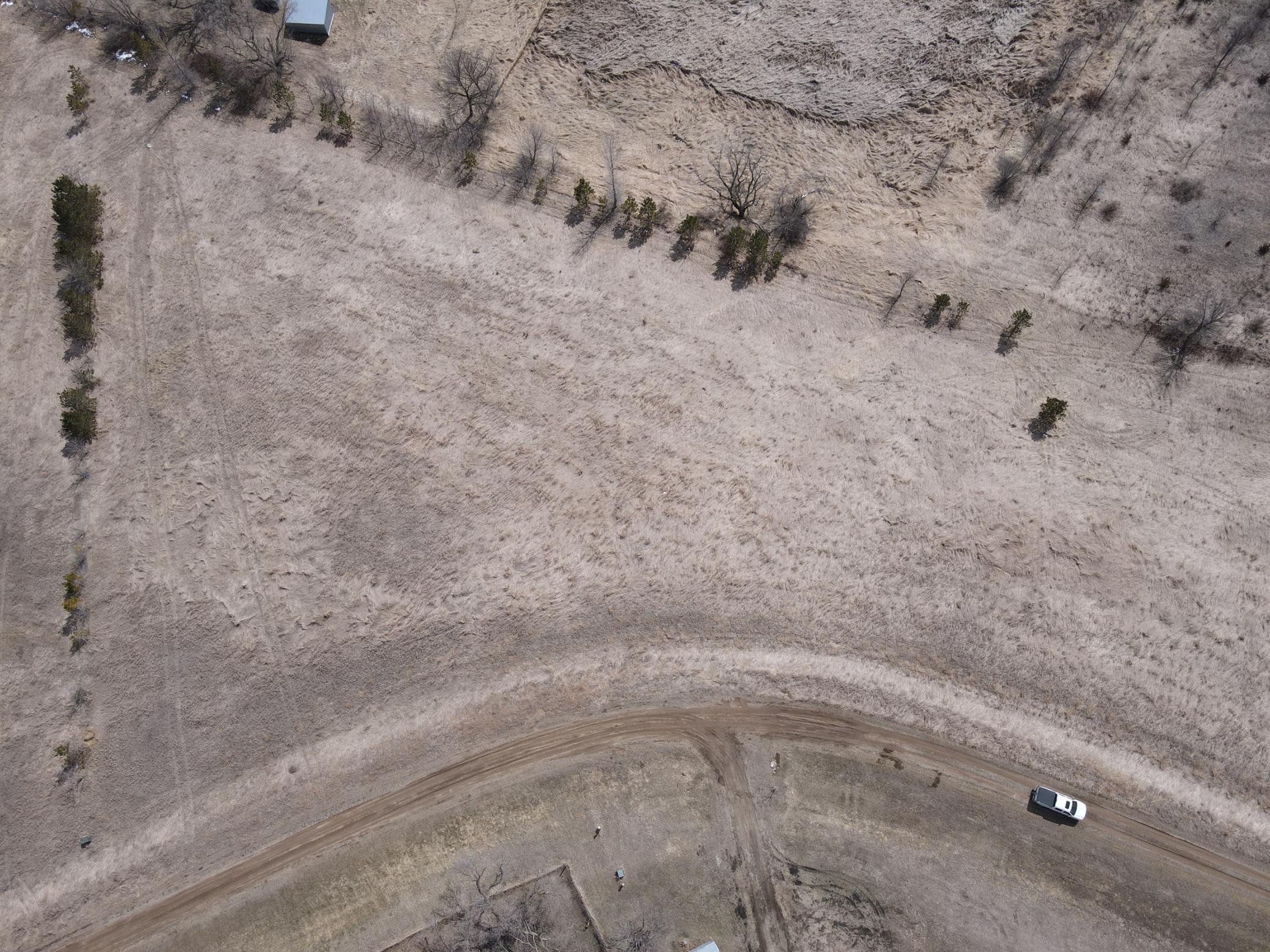 Lot 2 Blk 3 179th Ave Property Photo 3