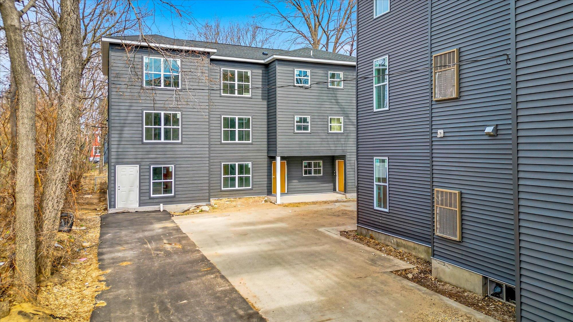 811-815 6th Street Se Property Photo 5