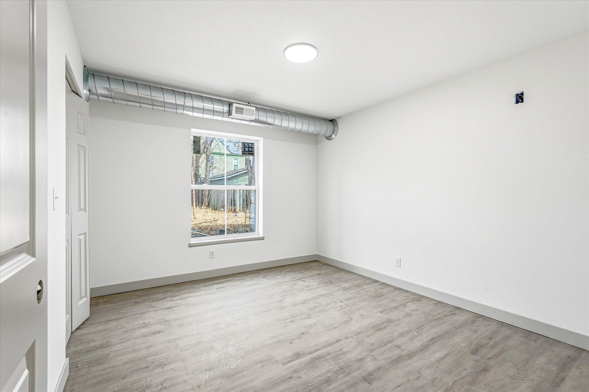 811-815 6th Street Se Property Photo 26