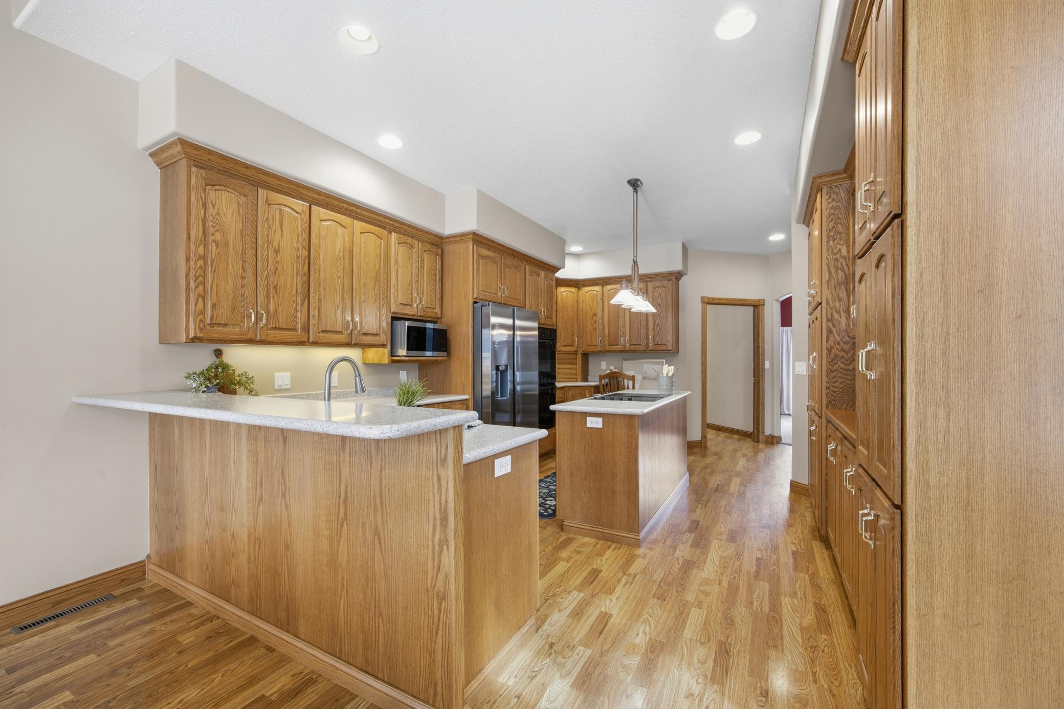 106 50th Avenue E Property Photo 14