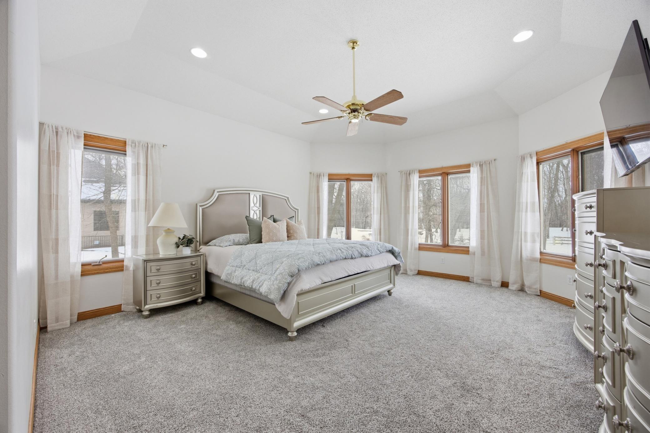 106 50th Avenue E Property Photo 20