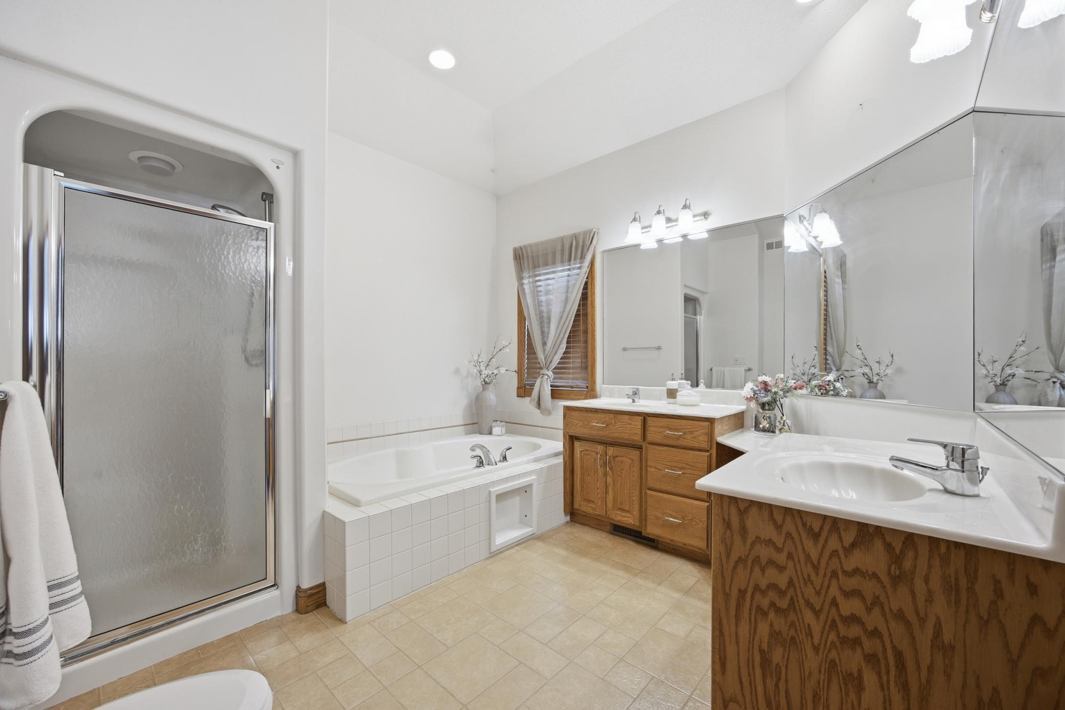 106 50th Avenue E Property Photo 24