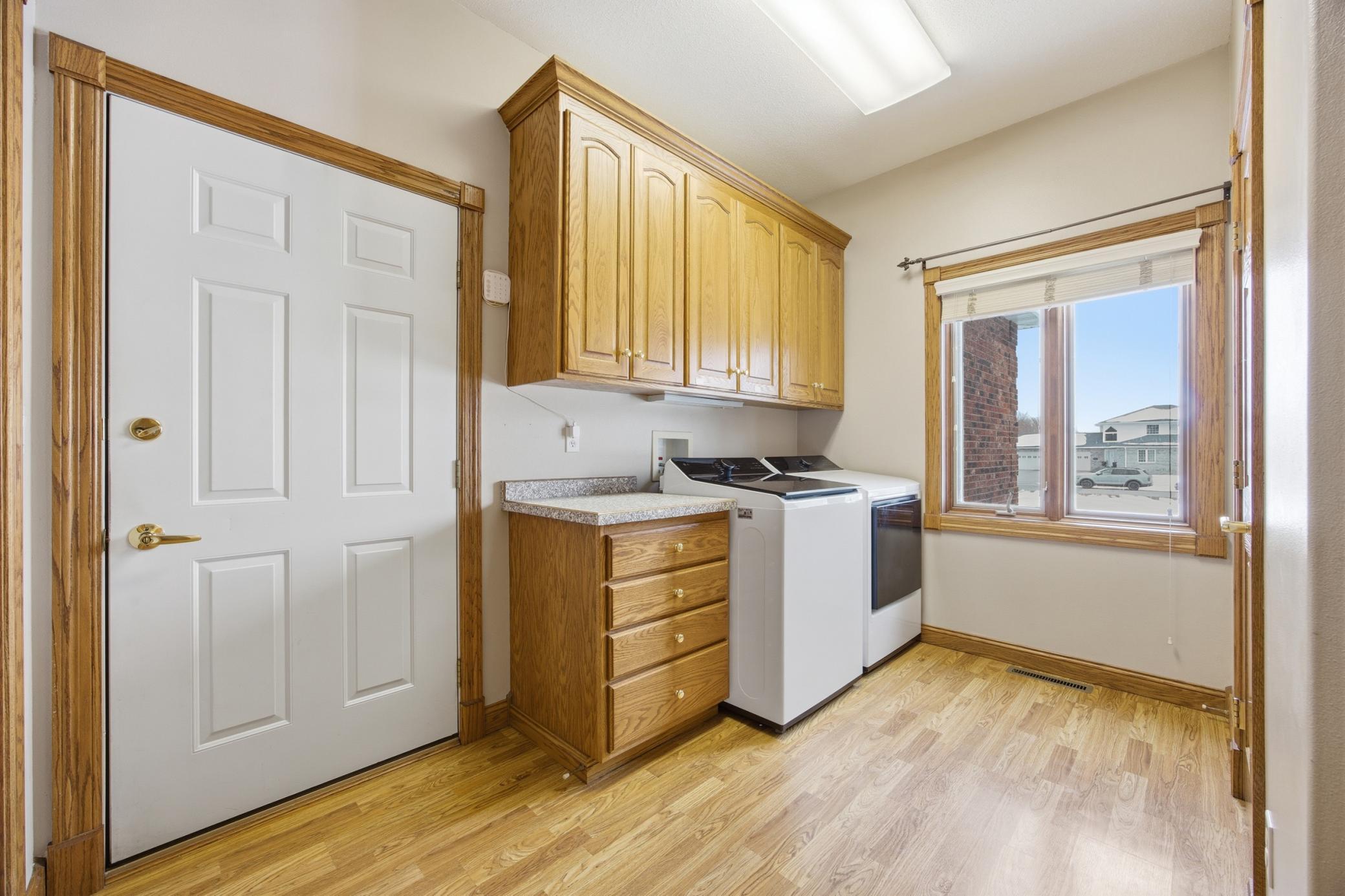 106 50th Avenue E Property Photo 25