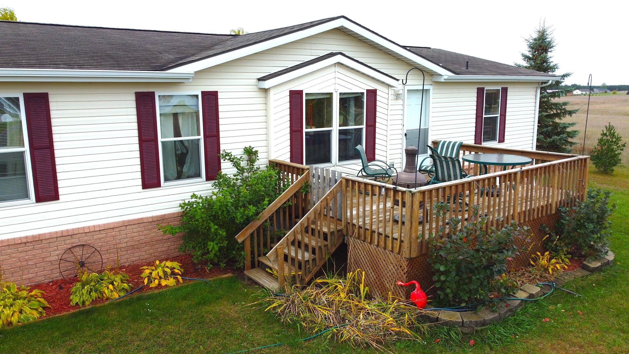 128 Lynn Road Property Photo 21