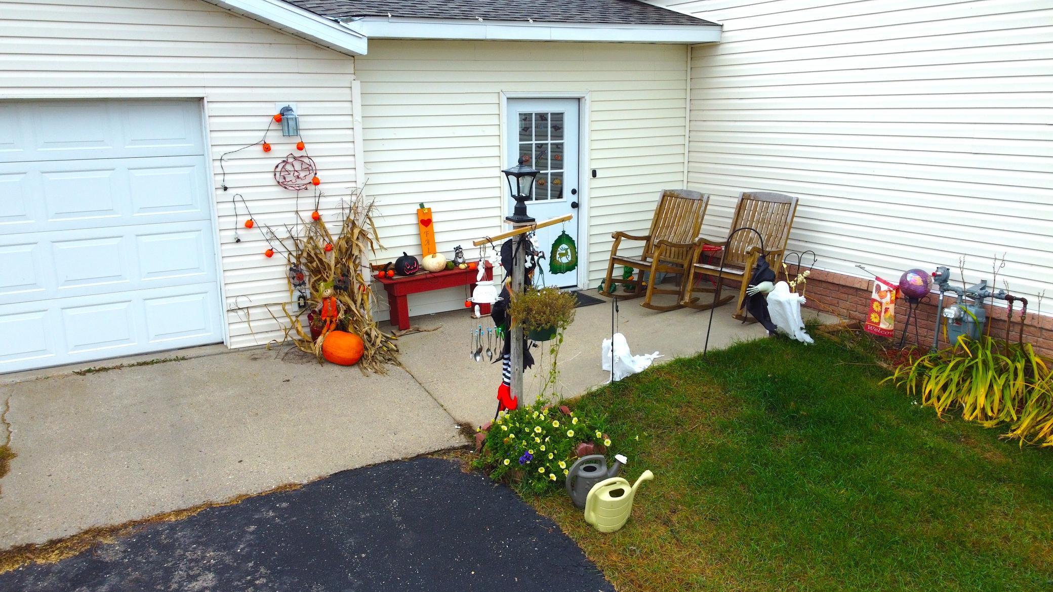 128 Lynn Road Property Photo 22