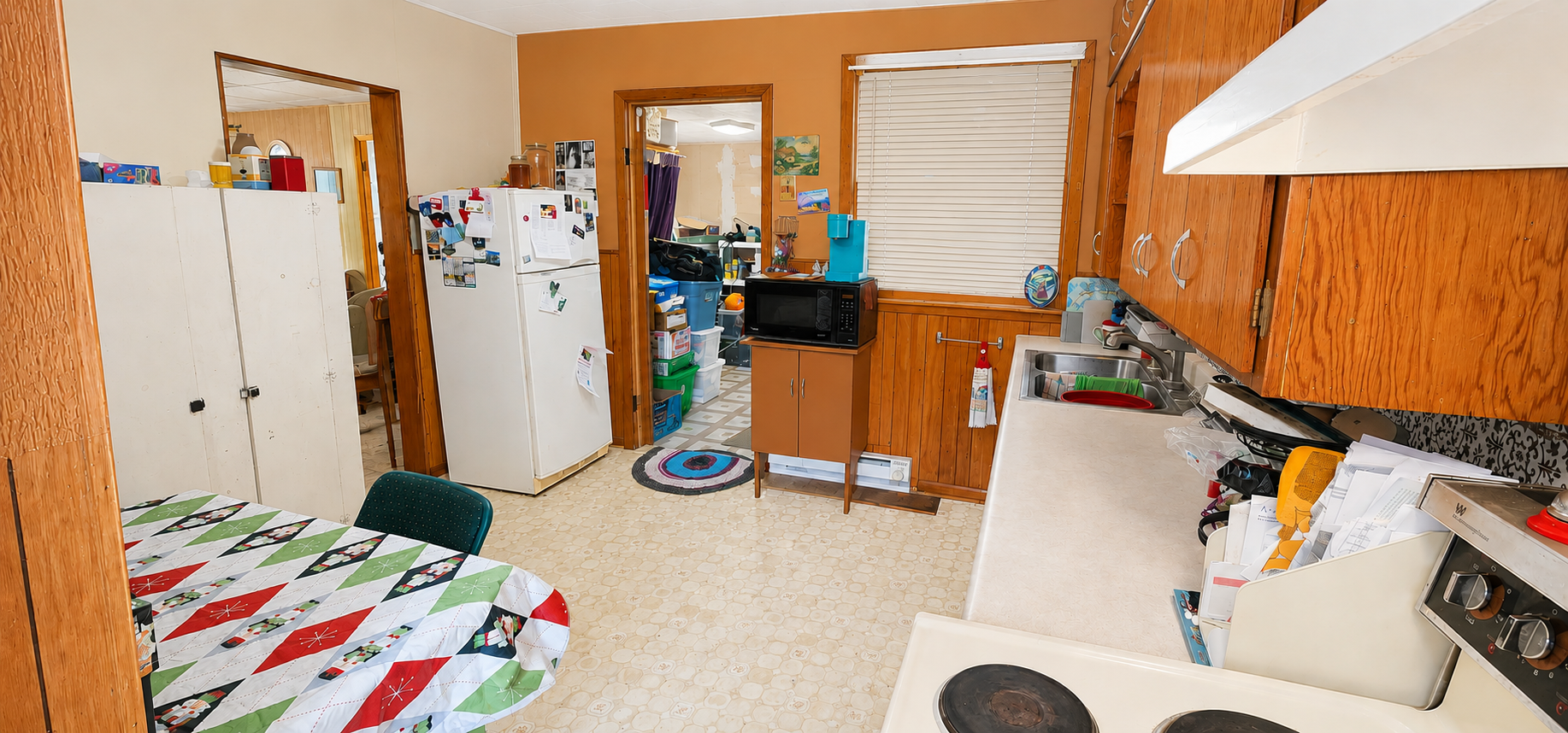 131 E Schlieman Avenue Property Photo 4