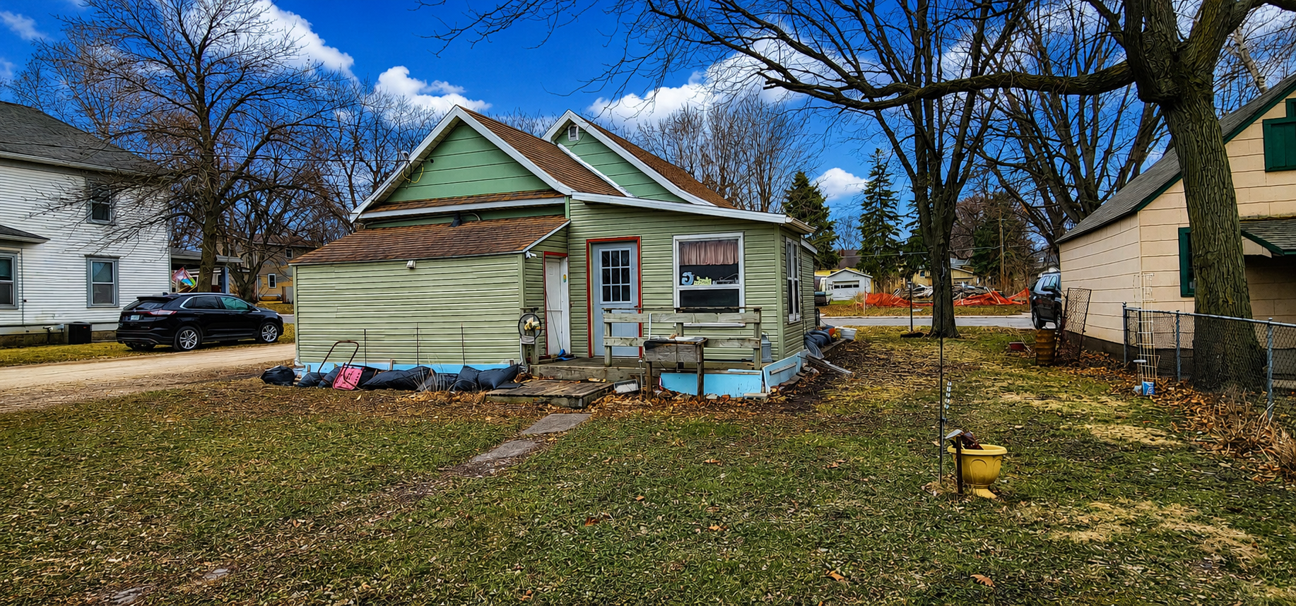 131 E Schlieman Avenue Property Photo 16