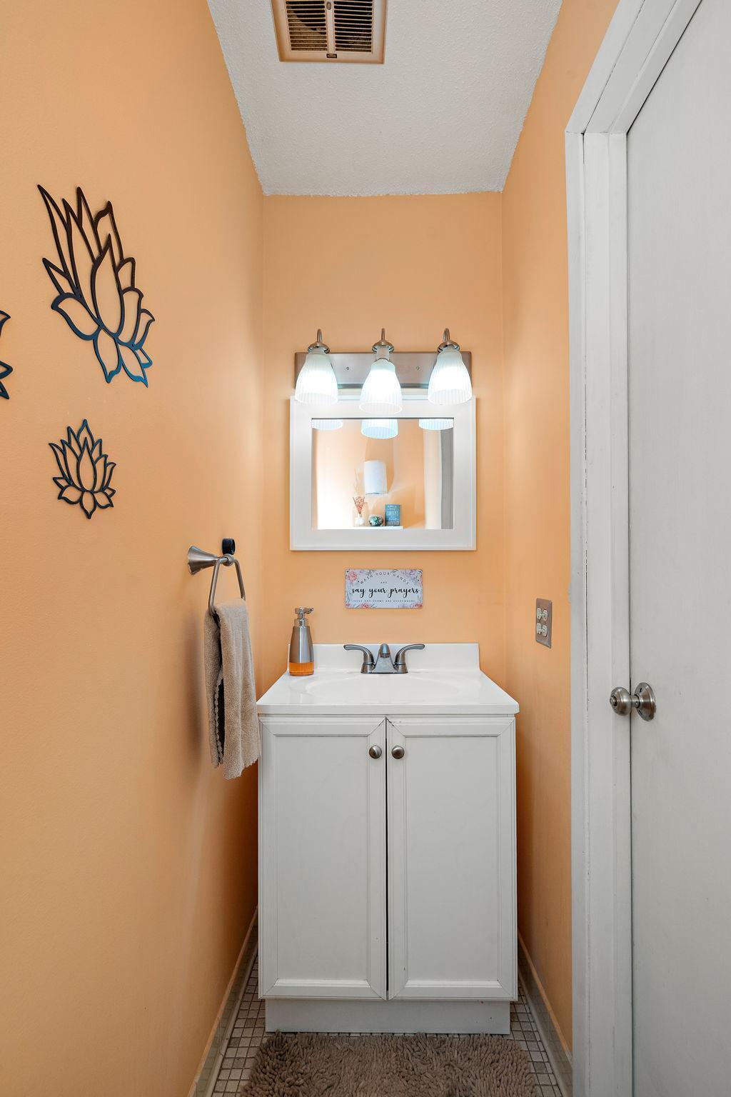 418 Dorland Place Property Photo 10