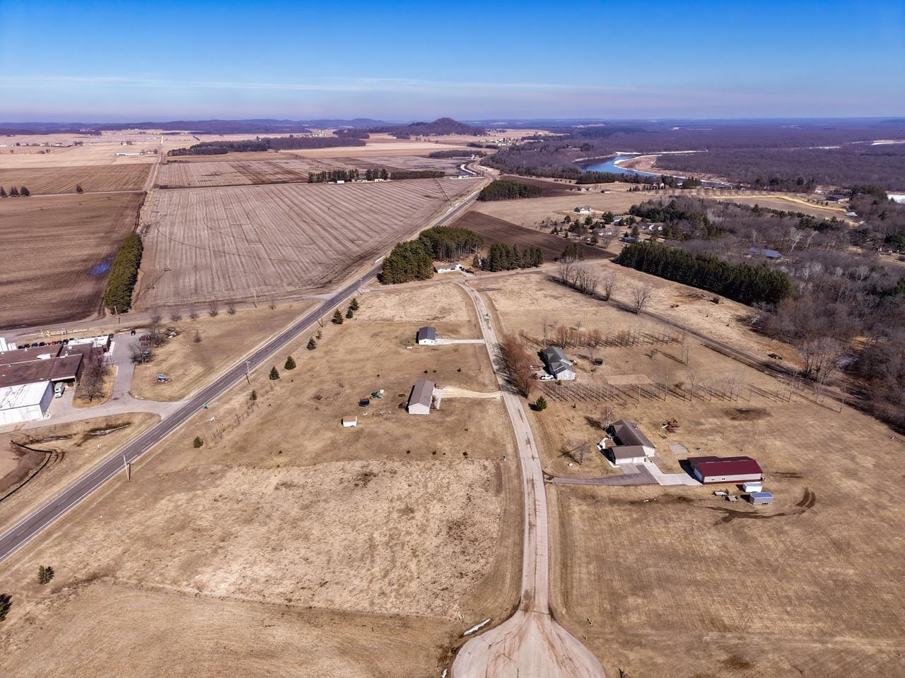 N6788 Pine Ridge Lane Property Photo 6