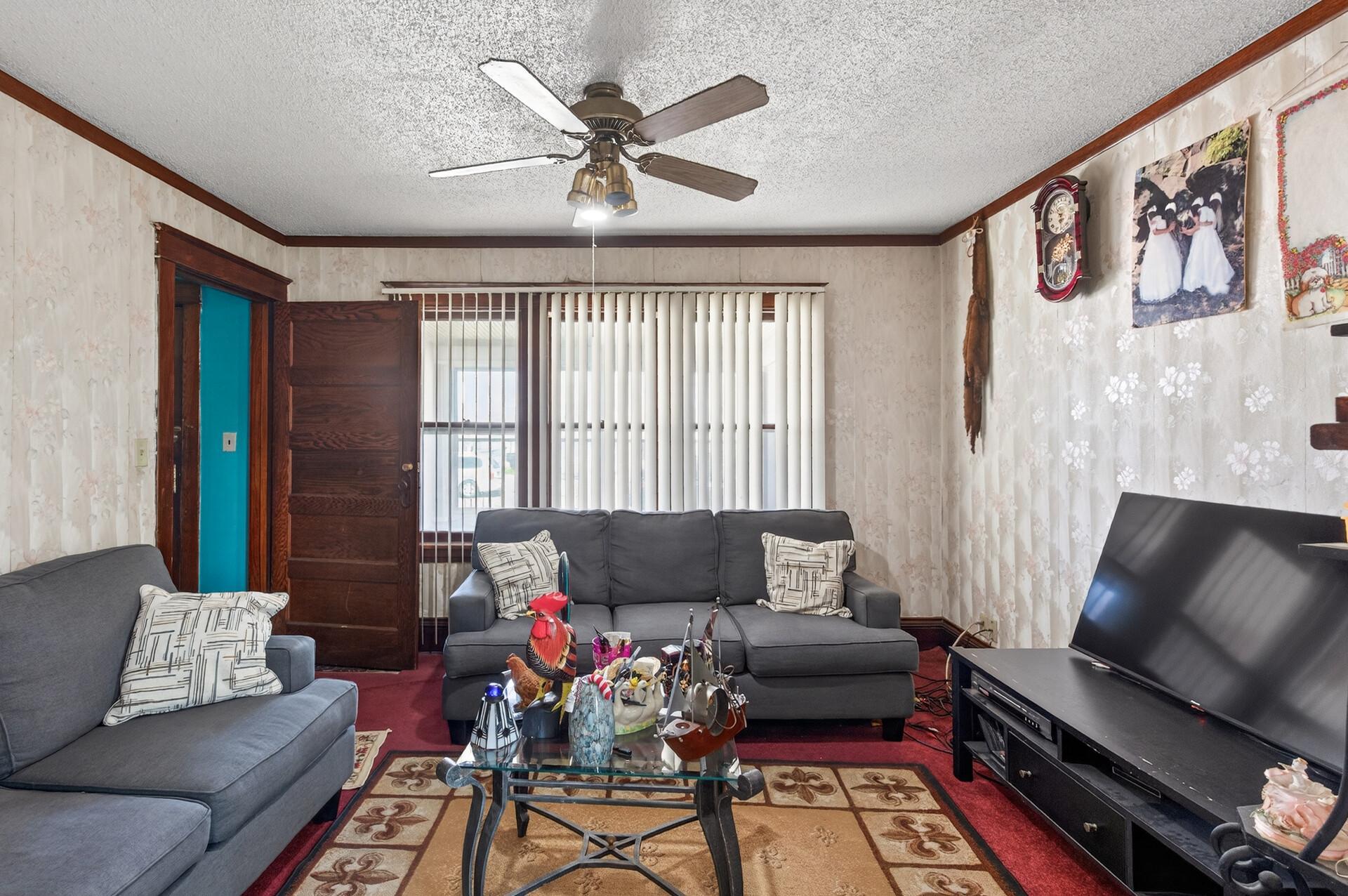 790 Geranium Avenue E Property Photo 6