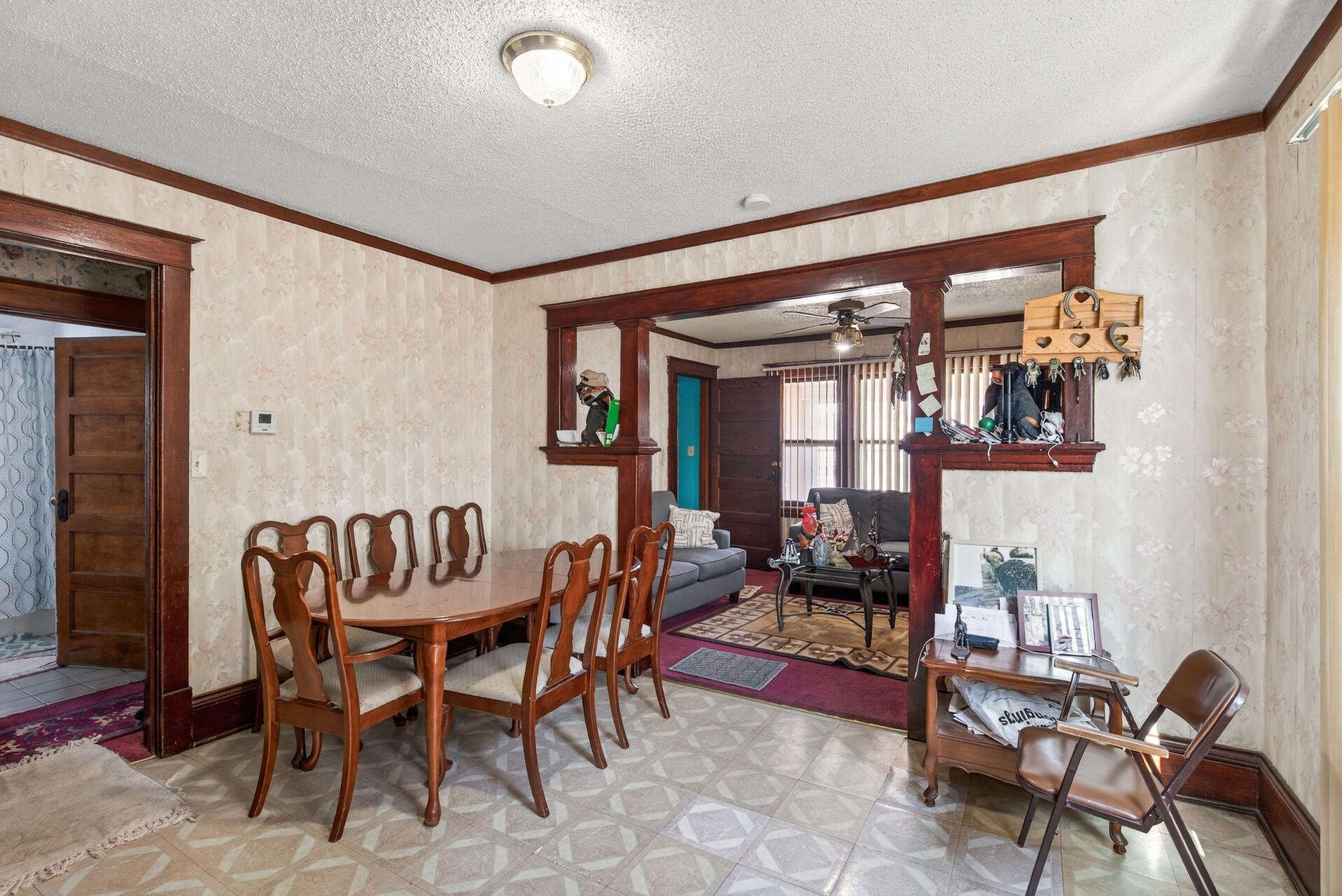 790 Geranium Avenue E Property Photo 9