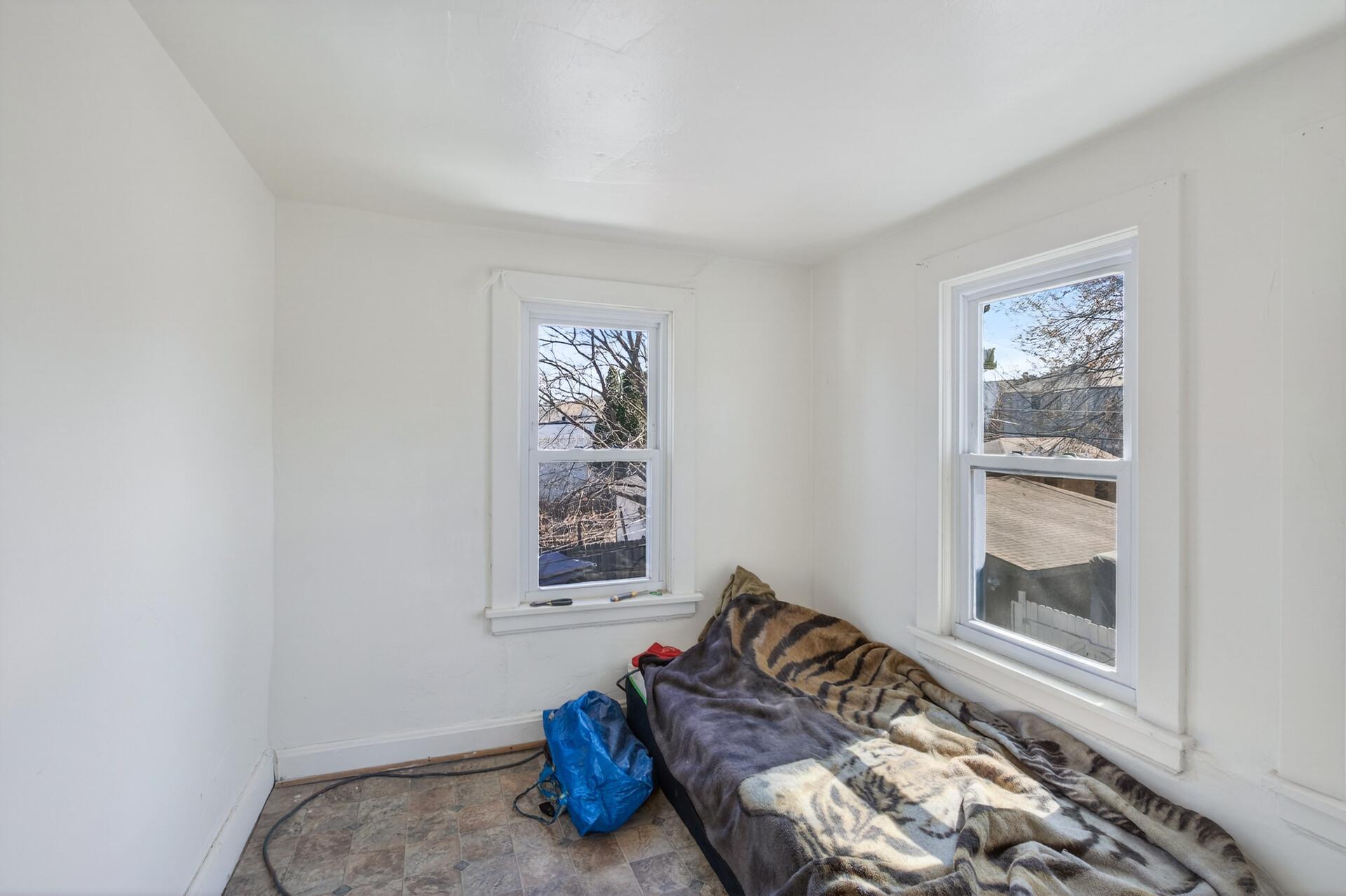 790 Geranium Avenue E Property Photo 23
