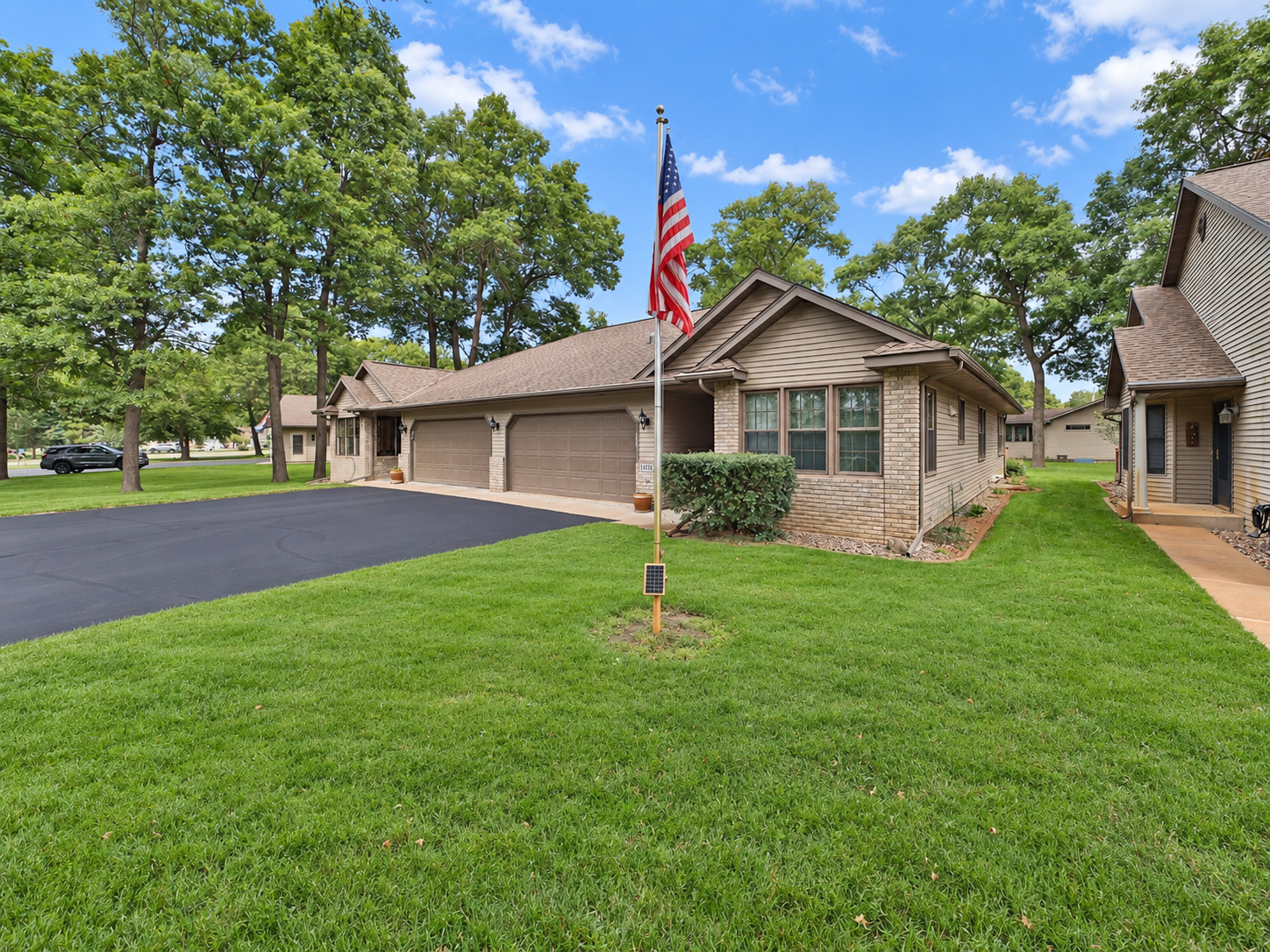 14330 Northwoods Drive Property Photo 1