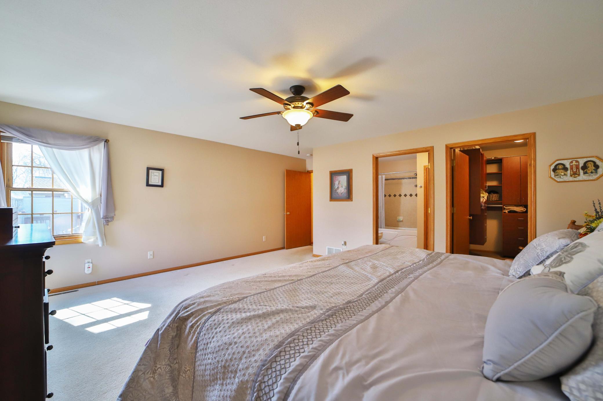 14330 Northwoods Drive Property Photo 14