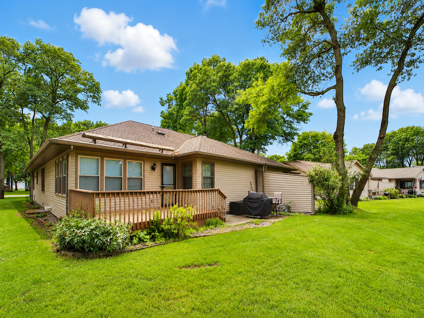 14330 Northwoods Drive Property Photo 49