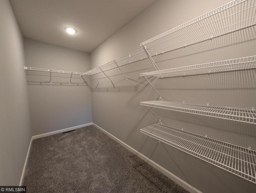 10538 Goodview Avenue S Property Photo 15