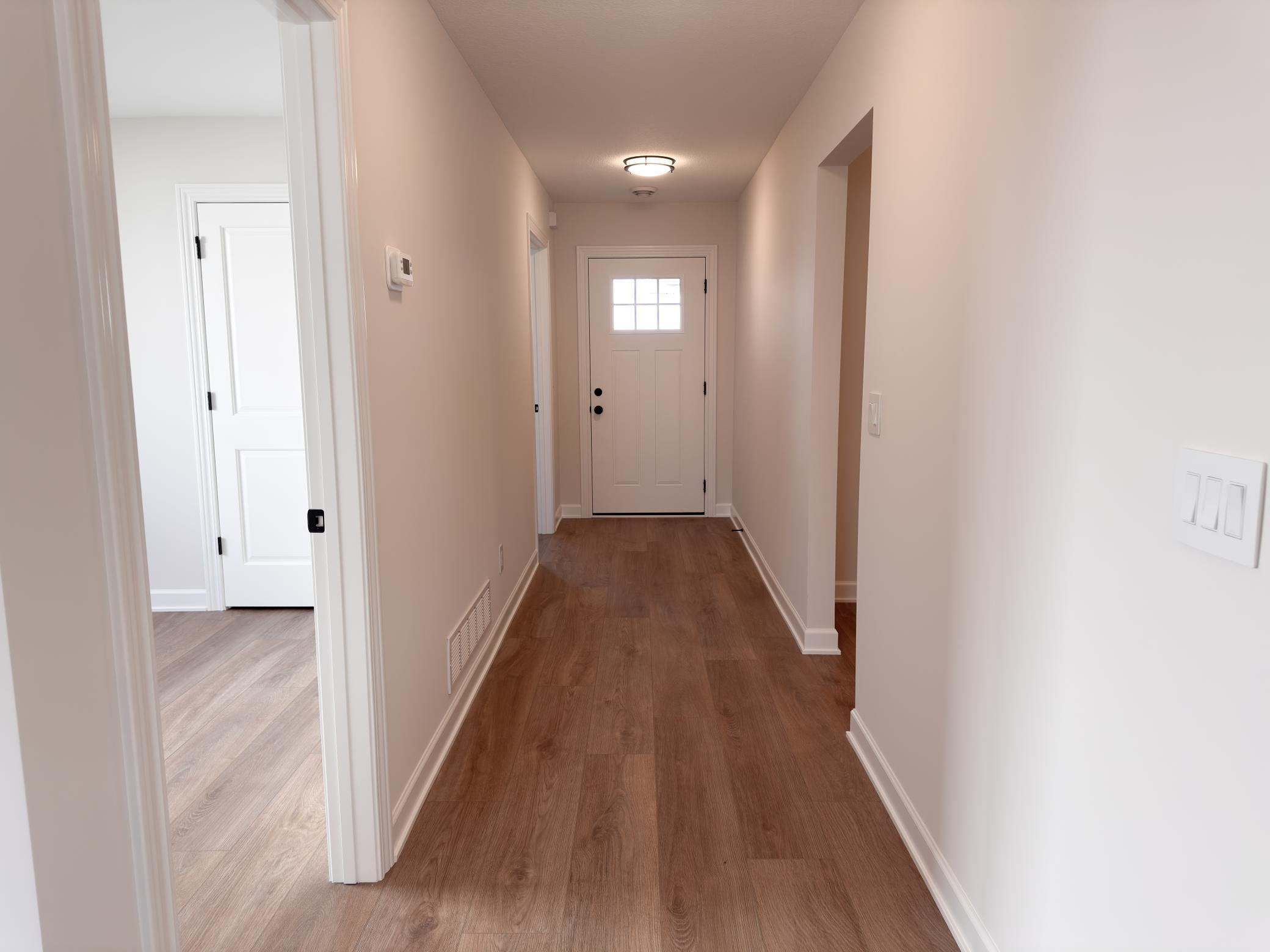 718 South Division Street Property Photo 8
