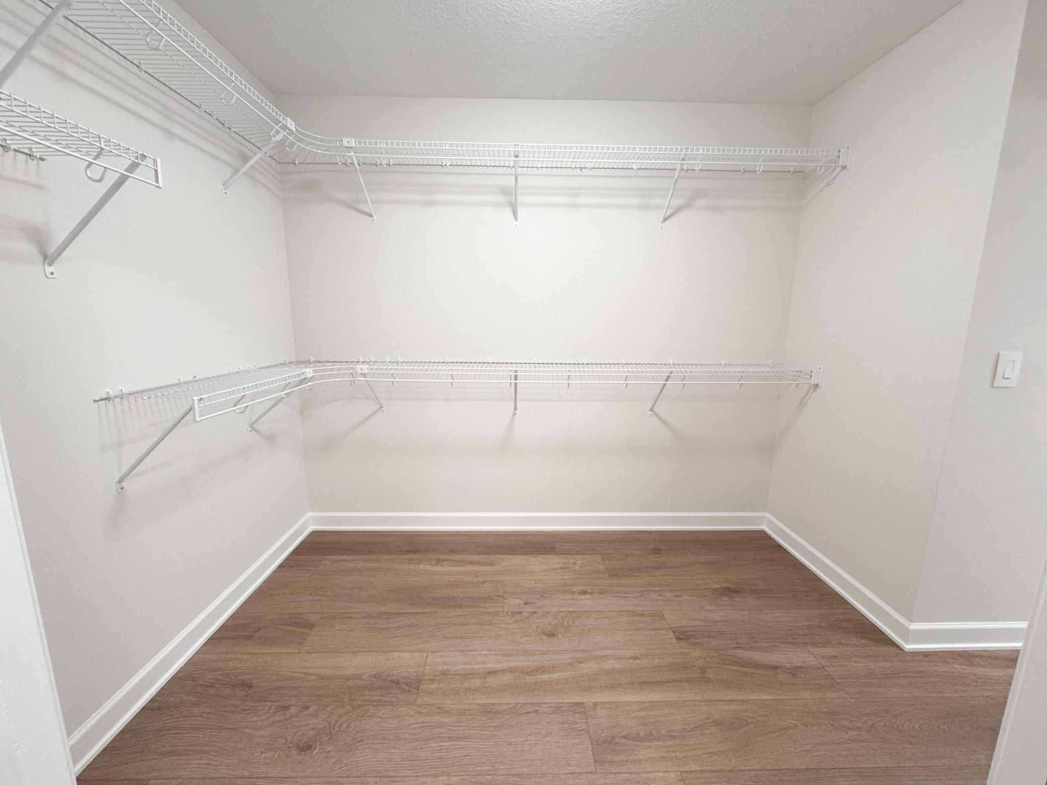 718 South Division Street Property Photo 13