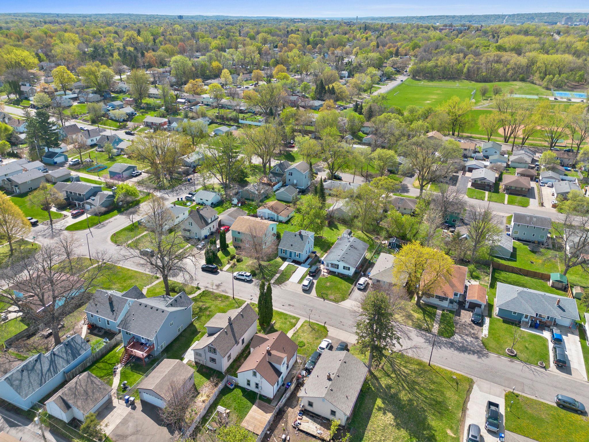 440 Nebraska Avenue E Property Photo 7