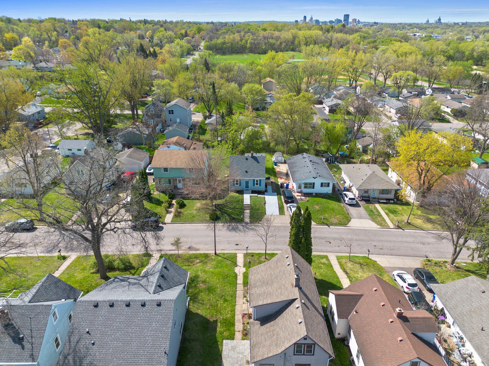 440 Nebraska Avenue E Property Photo 9