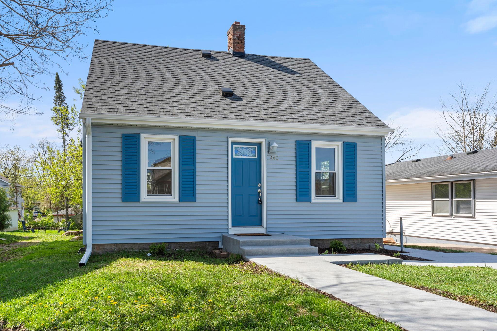 440 Nebraska Avenue E Property Photo 13