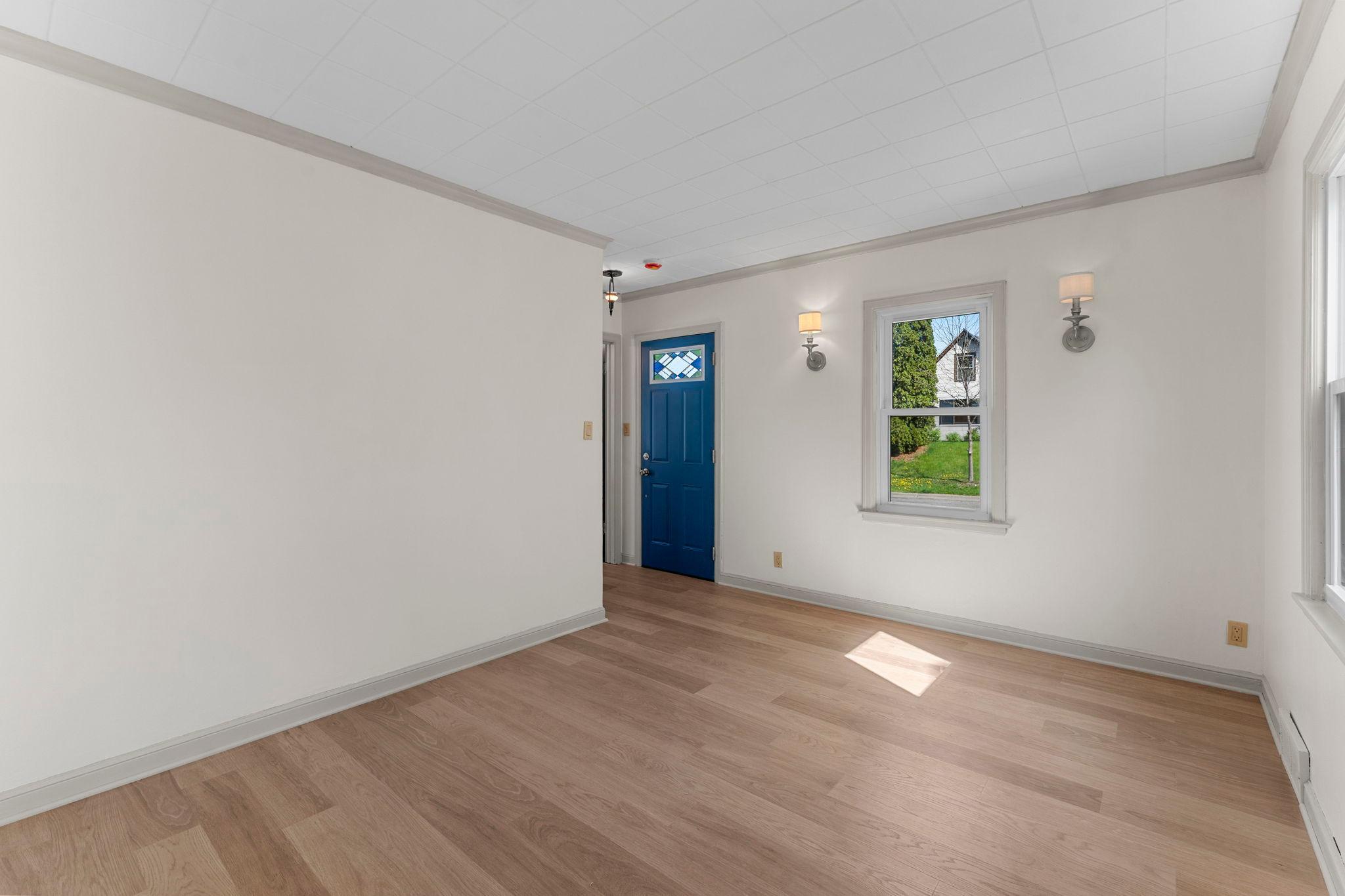 440 Nebraska Avenue E Property Photo 17