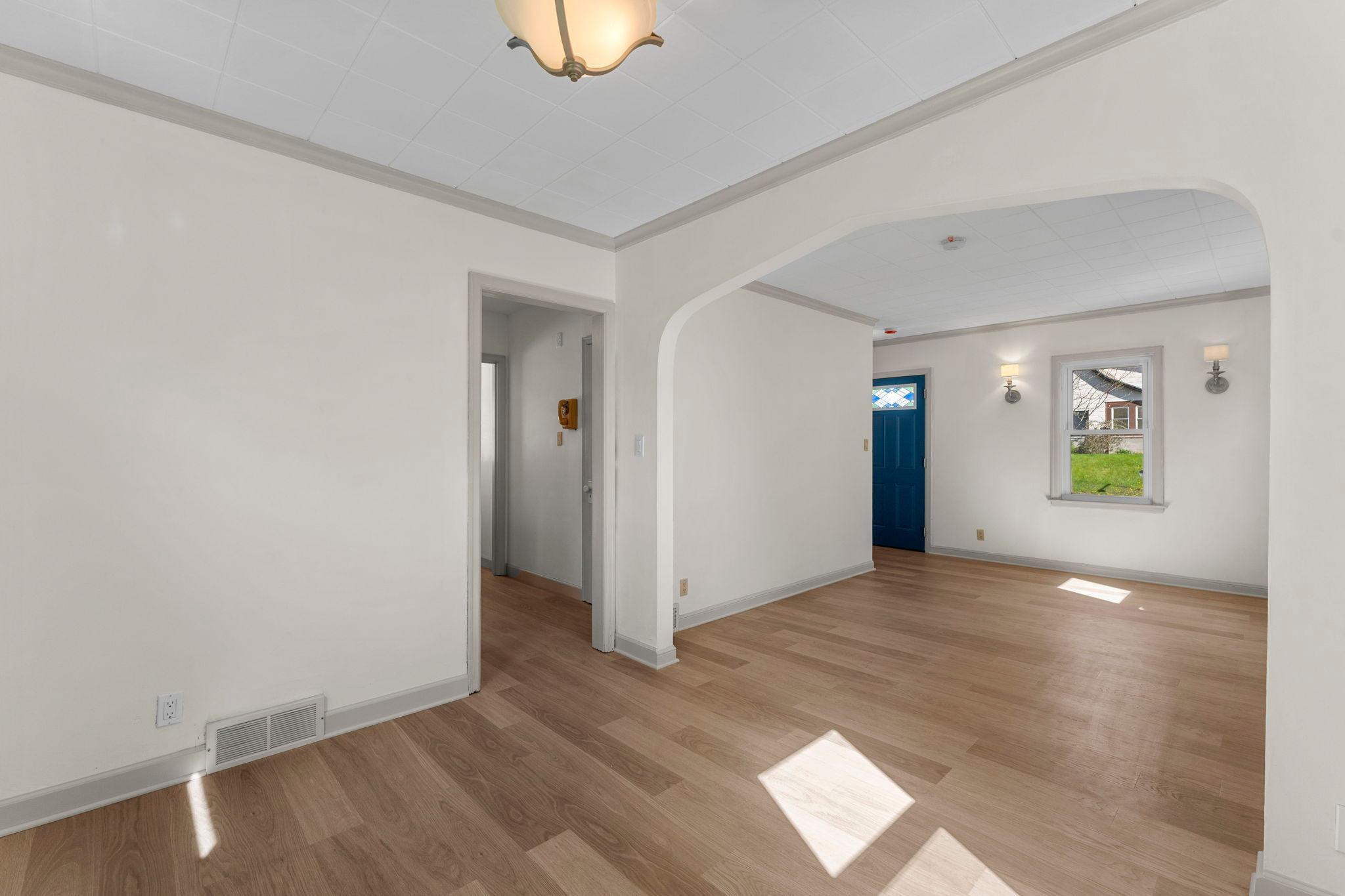 440 Nebraska Avenue E Property Photo 20