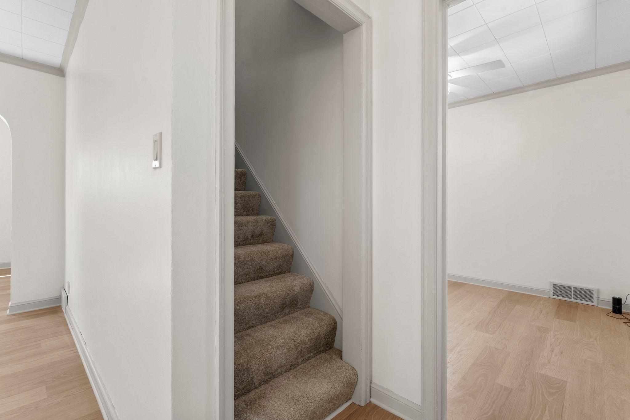 440 Nebraska Avenue E Property Photo 29