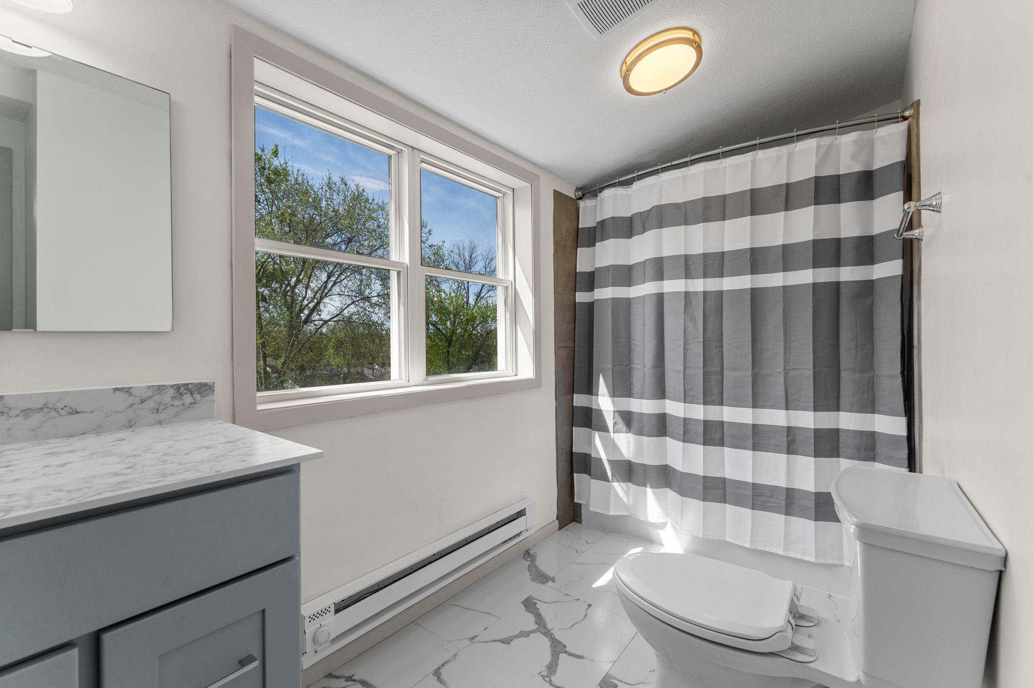 440 Nebraska Avenue E Property Photo 37