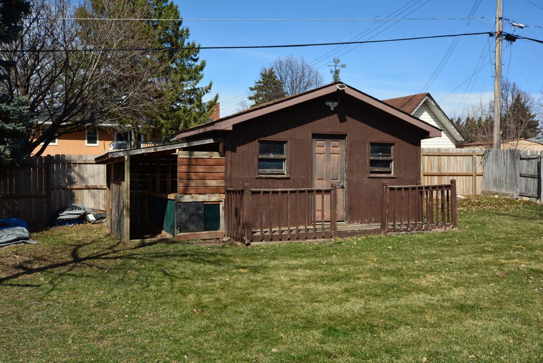 1483 3rd Street E Property Photo 2