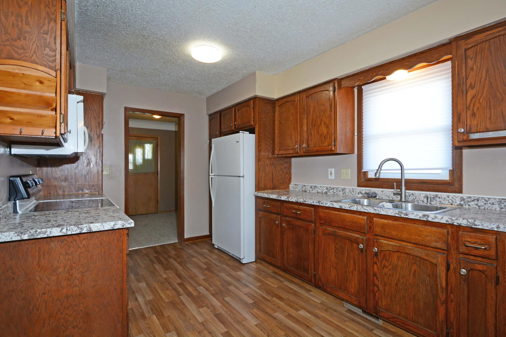 1483 3rd Street E Property Photo 11