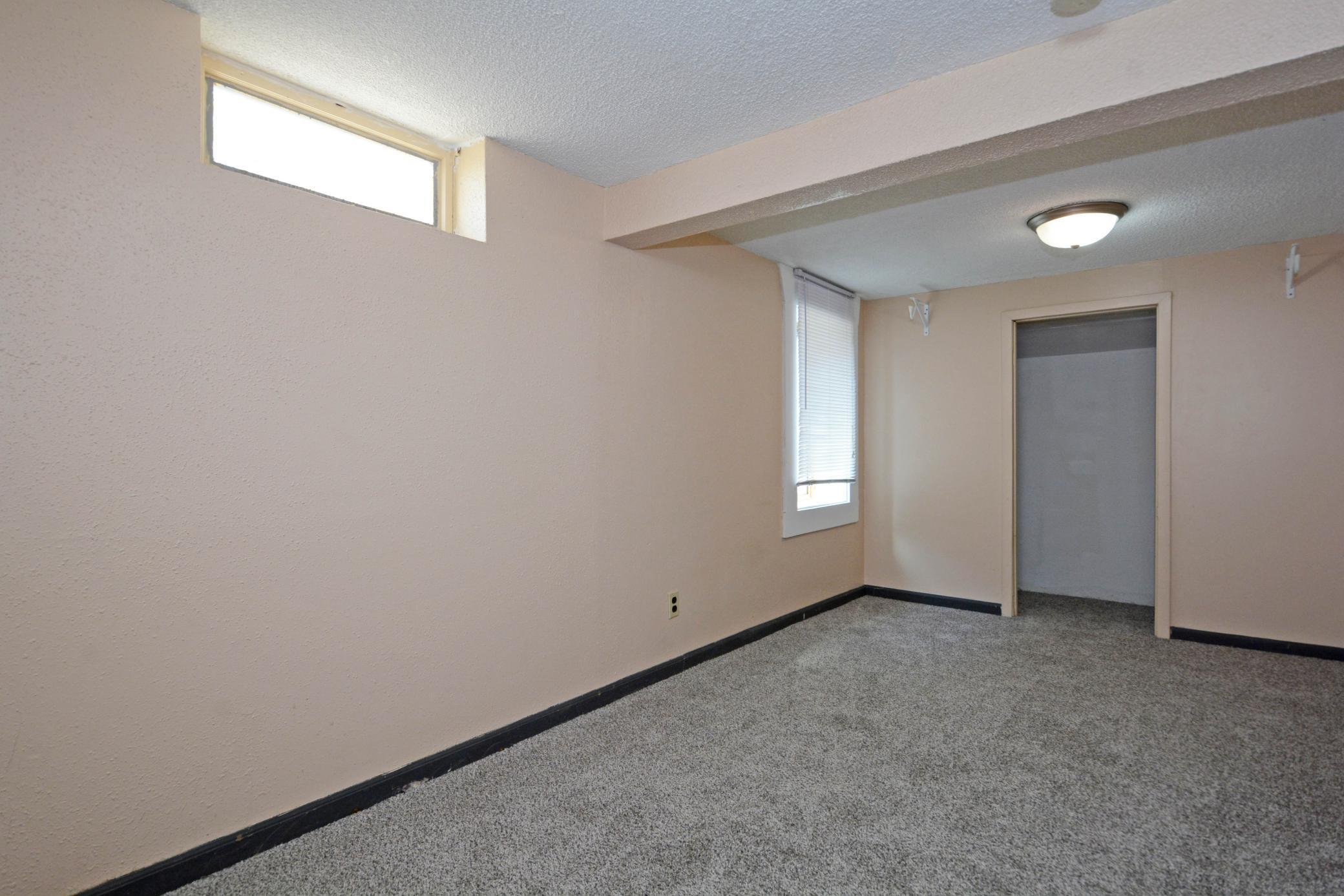 1483 3rd Street E Property Photo 24