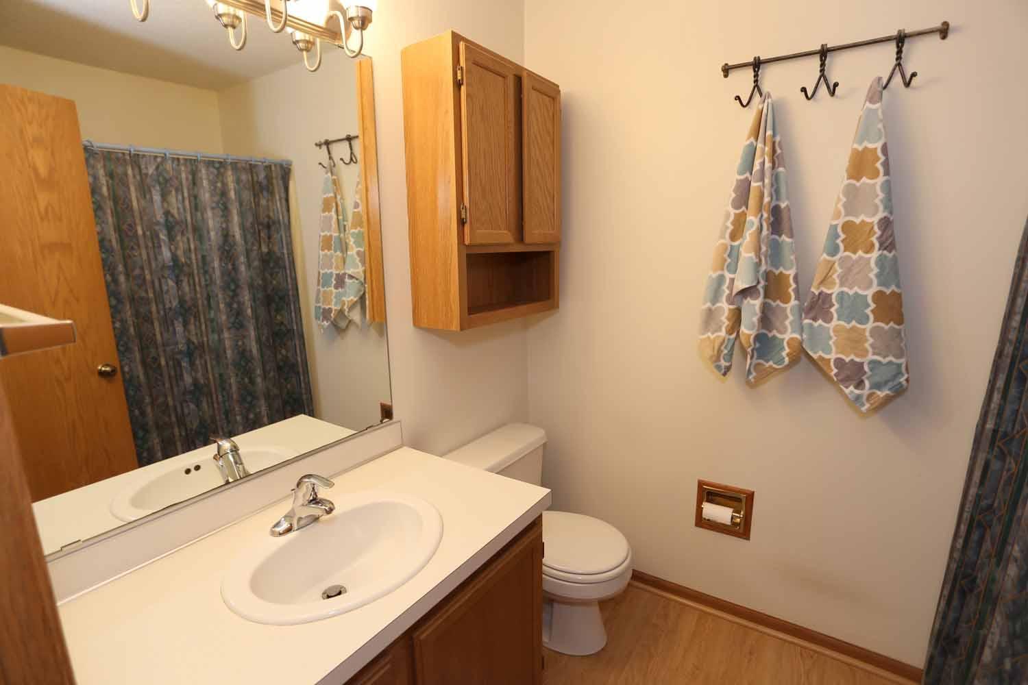 7689 Nicholas Way Property Photo 9
