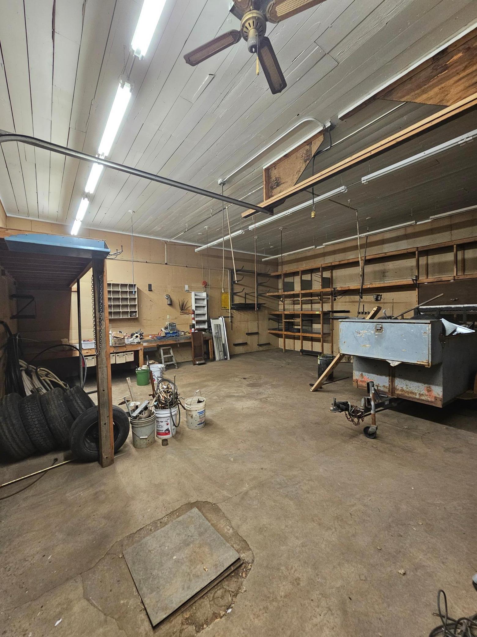 214 6th Avenue E Property Photo 5