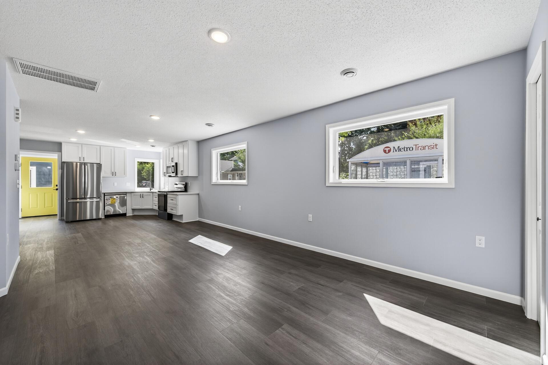 725 Wilson Avenue Property Photo 40