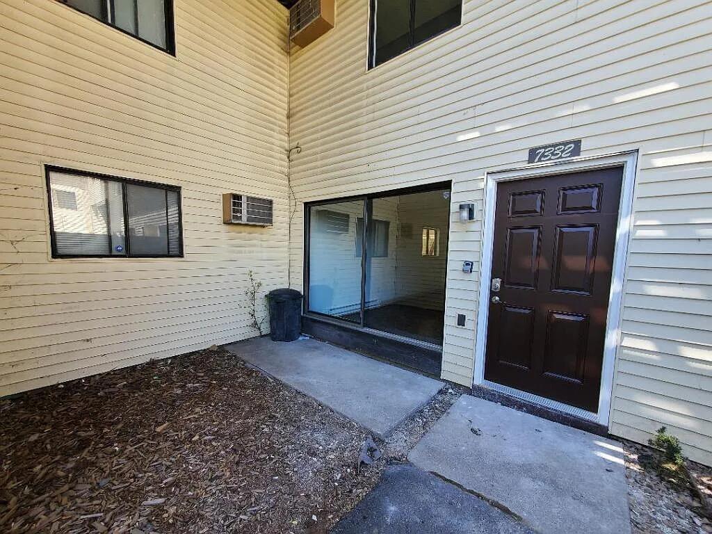 7332 72nd Lane N Property Photo 1