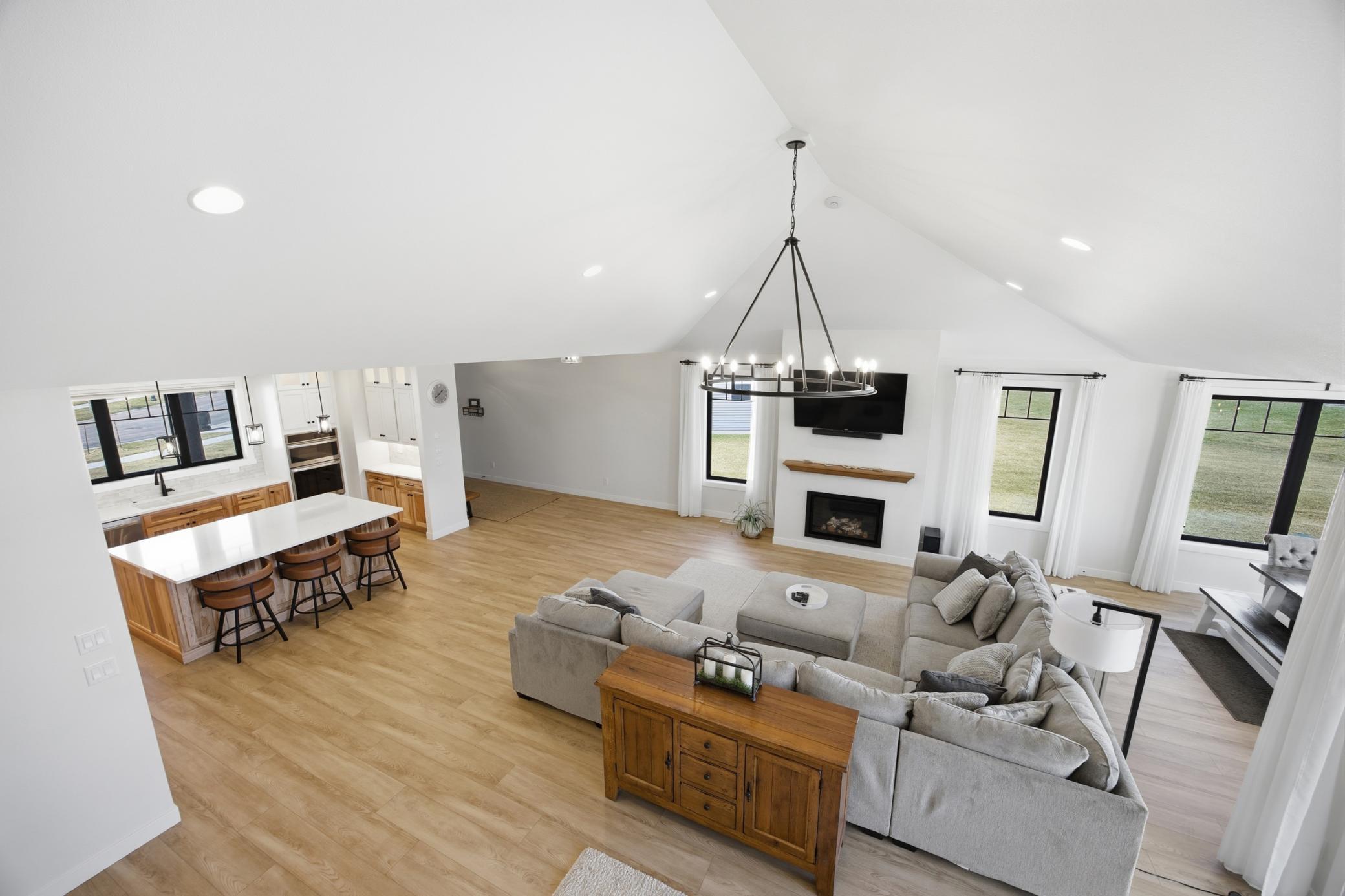3632 Crimson Loop S Property Photo 37