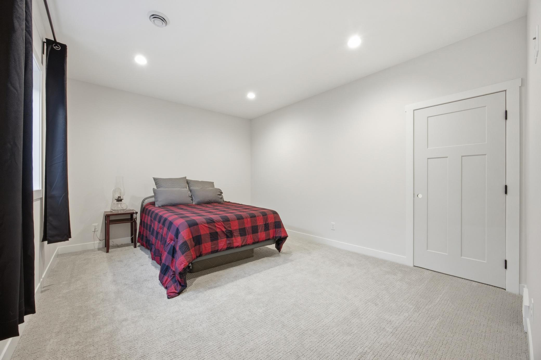 3632 Crimson Loop S Property Photo 53