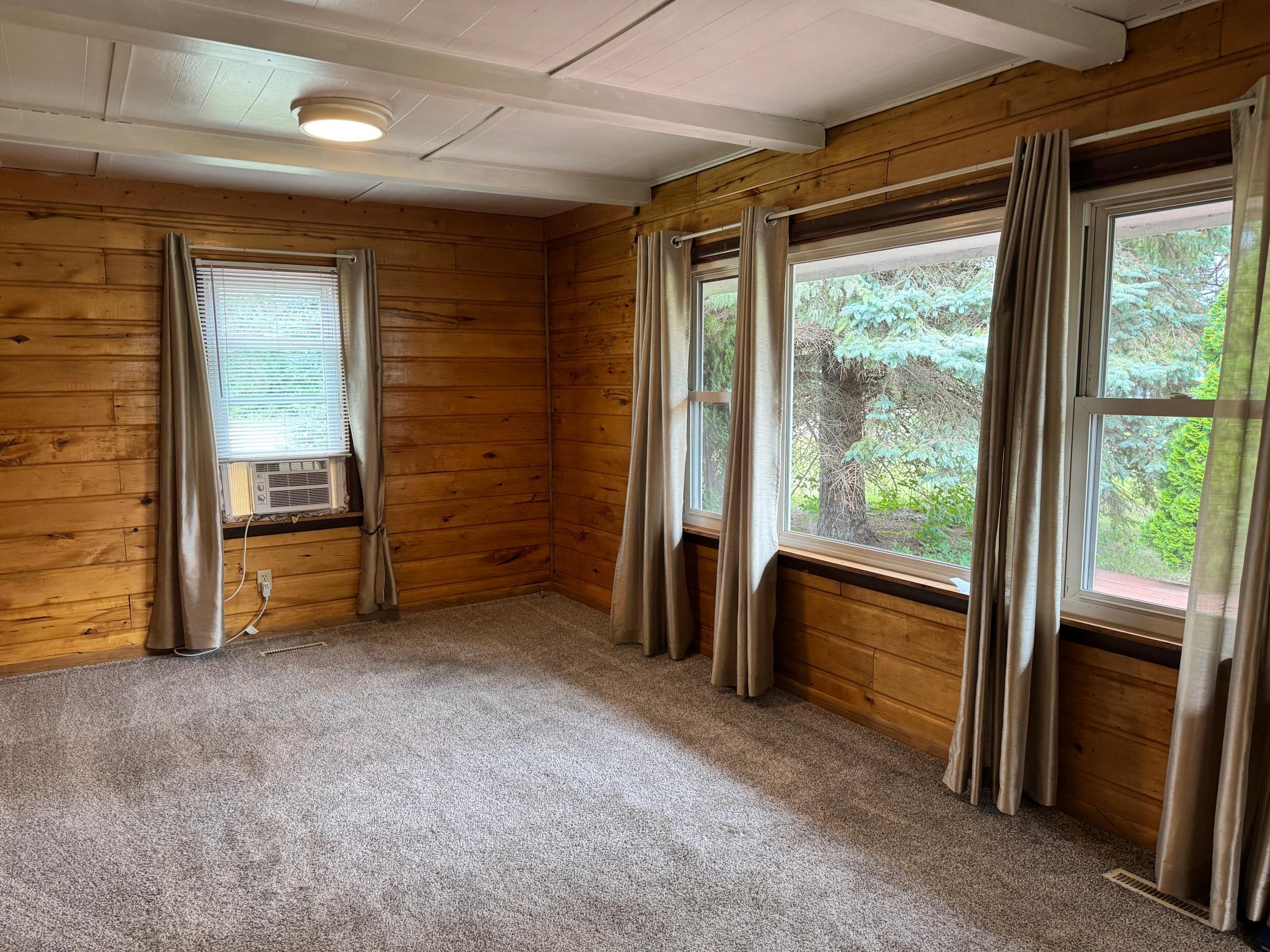 246 Park Circle Property Photo 16